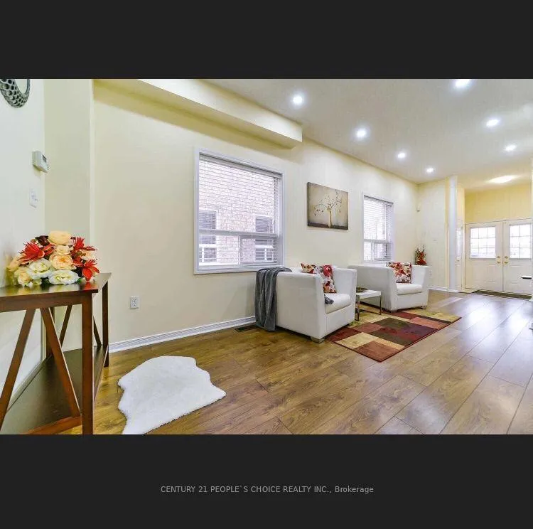 Photo 4 of 45 Kettlewell Crescent, Brampton, Sandringham-Wellington — HOMEH