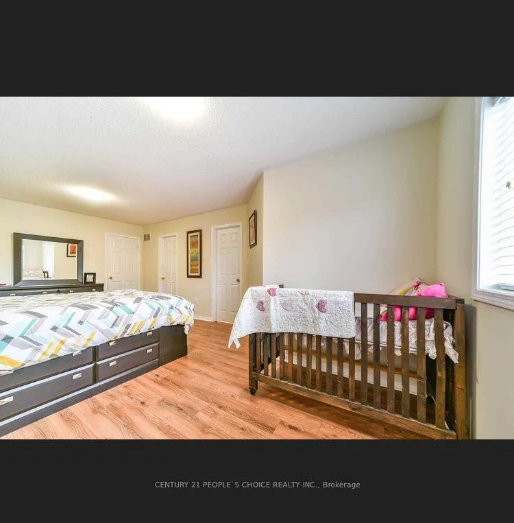 Photo 16 of 45 Kettlewell Crescent, Brampton, Sandringham-Wellington — HOMEH
