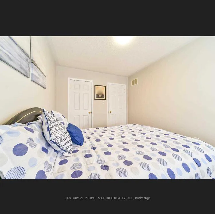 Photo 24 of 45 Kettlewell Crescent, Brampton, Sandringham-Wellington — HOMEH