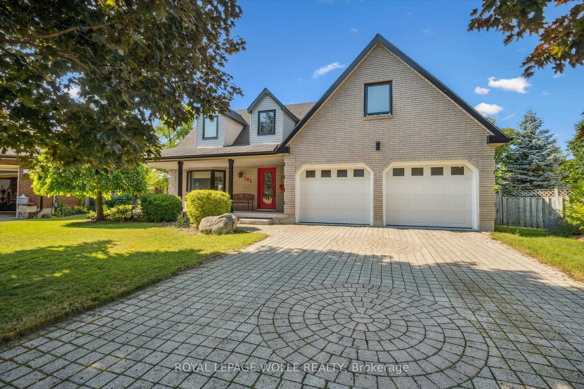 Photo 3 of 161 Ambleside Court, Waterloo — HOMEH