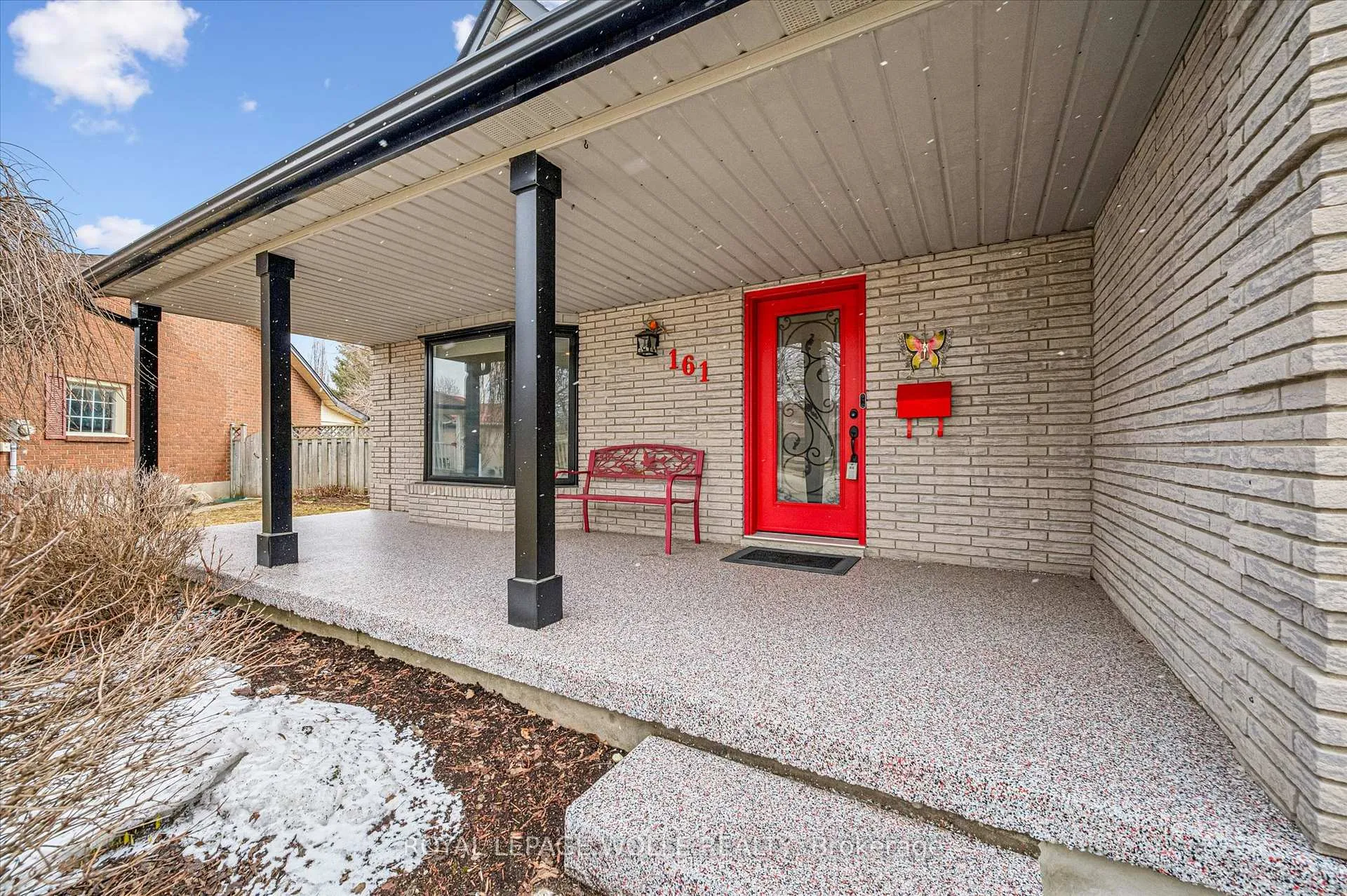 Photo 6 of 161 Ambleside Court, Waterloo — HOMEH