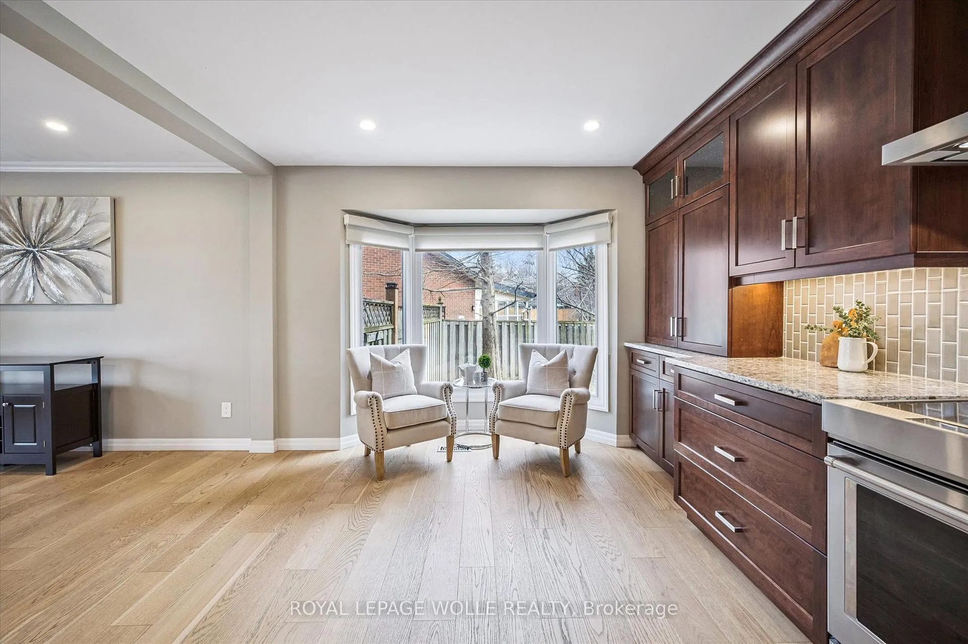 Photo 11 of 161 Ambleside Court, Waterloo — HOMEH