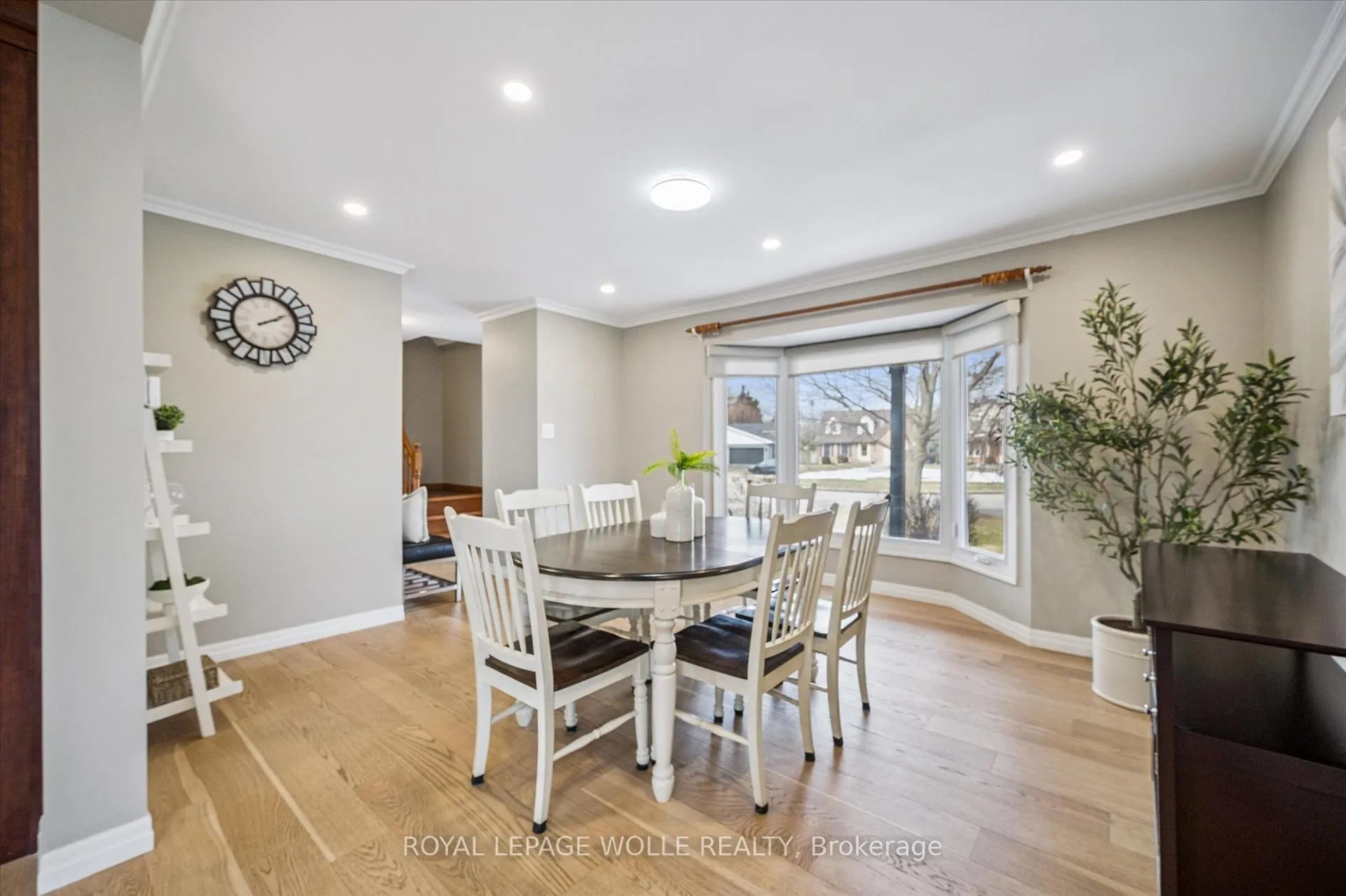 Photo 13 of 161 Ambleside Court, Waterloo — HOMEH