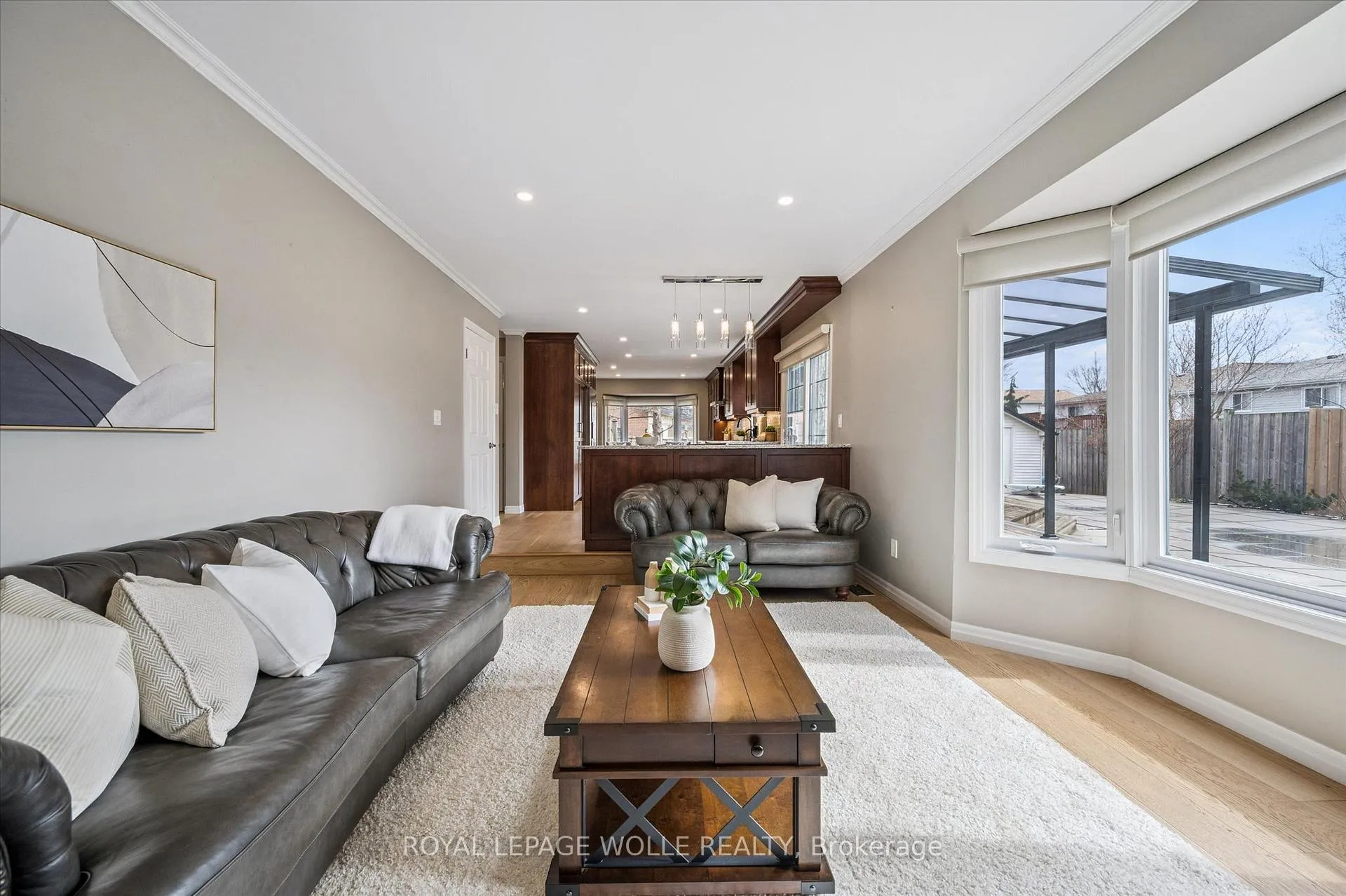 Photo 18 of 161 Ambleside Court, Waterloo — HOMEH