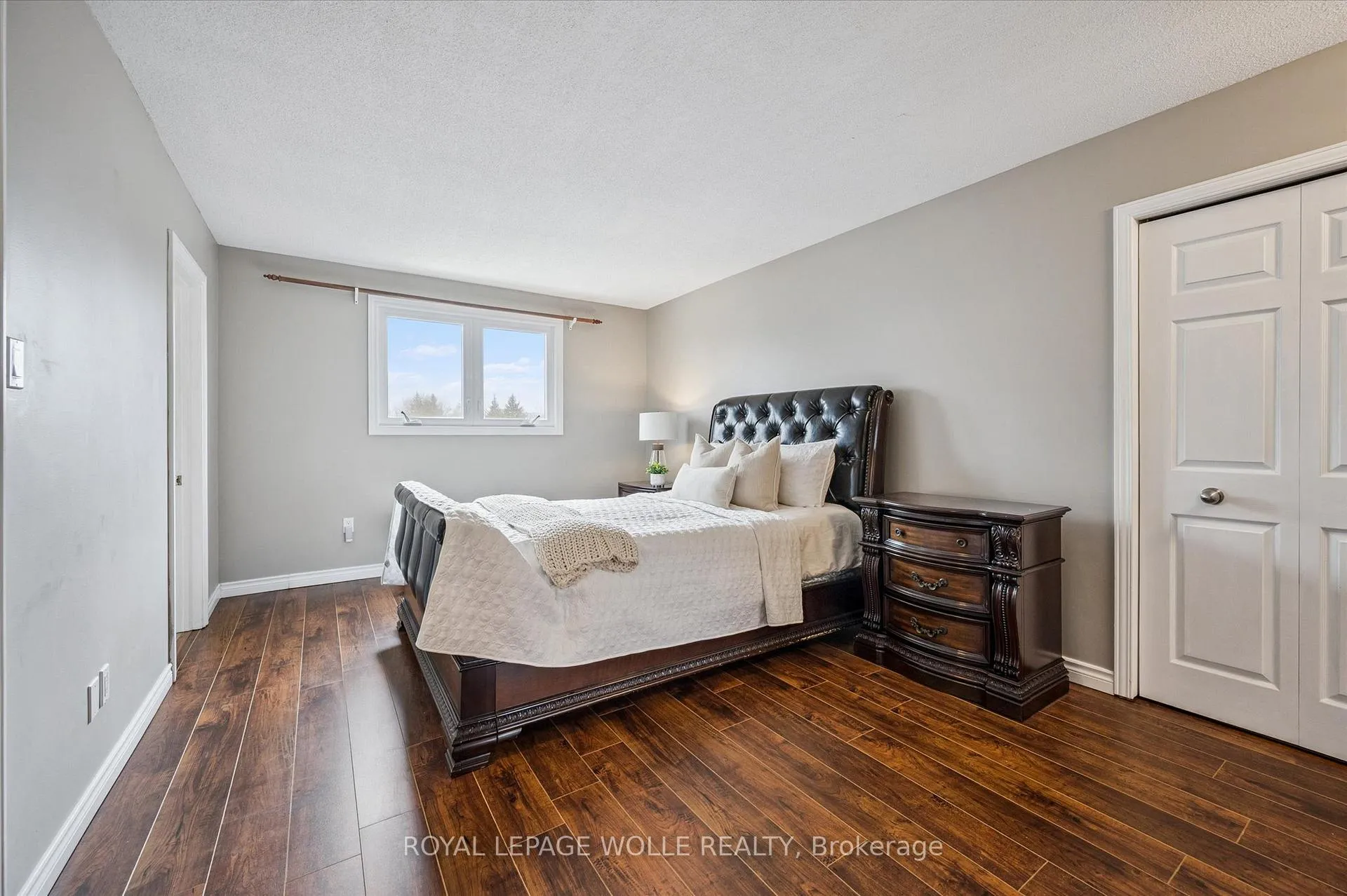 Photo 24 of 161 Ambleside Court, Waterloo — HOMEH