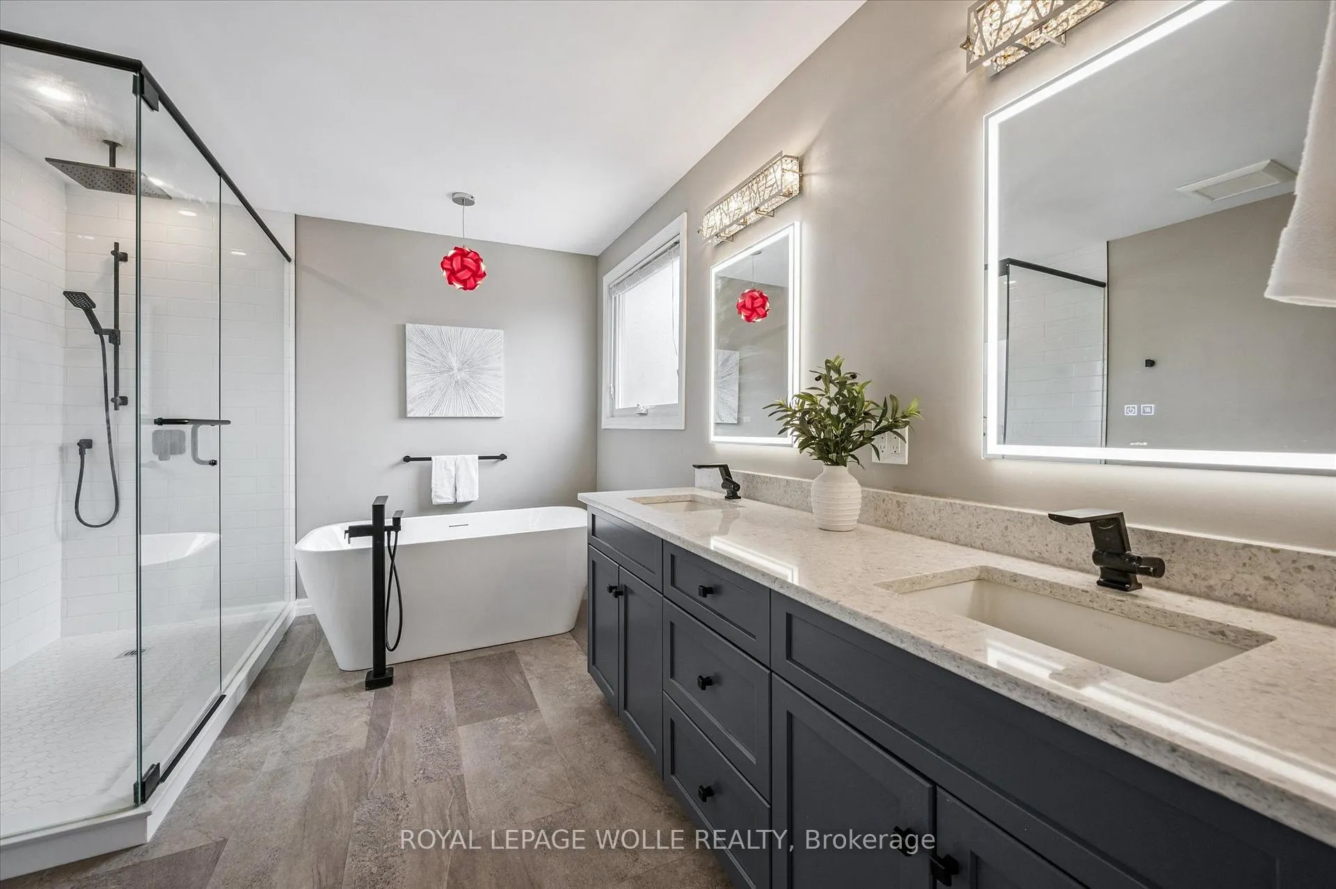 Photo 26 of 161 Ambleside Court, Waterloo — HOMEH