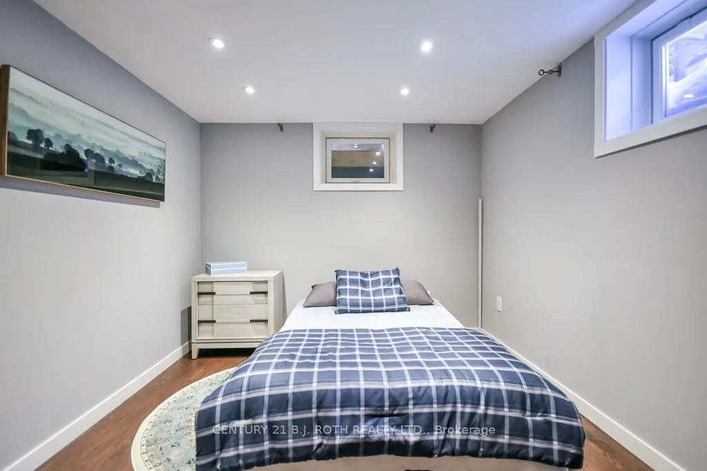 Photo 36 of 5 Claire Drive, Barrie, Painswick South — HOMEH