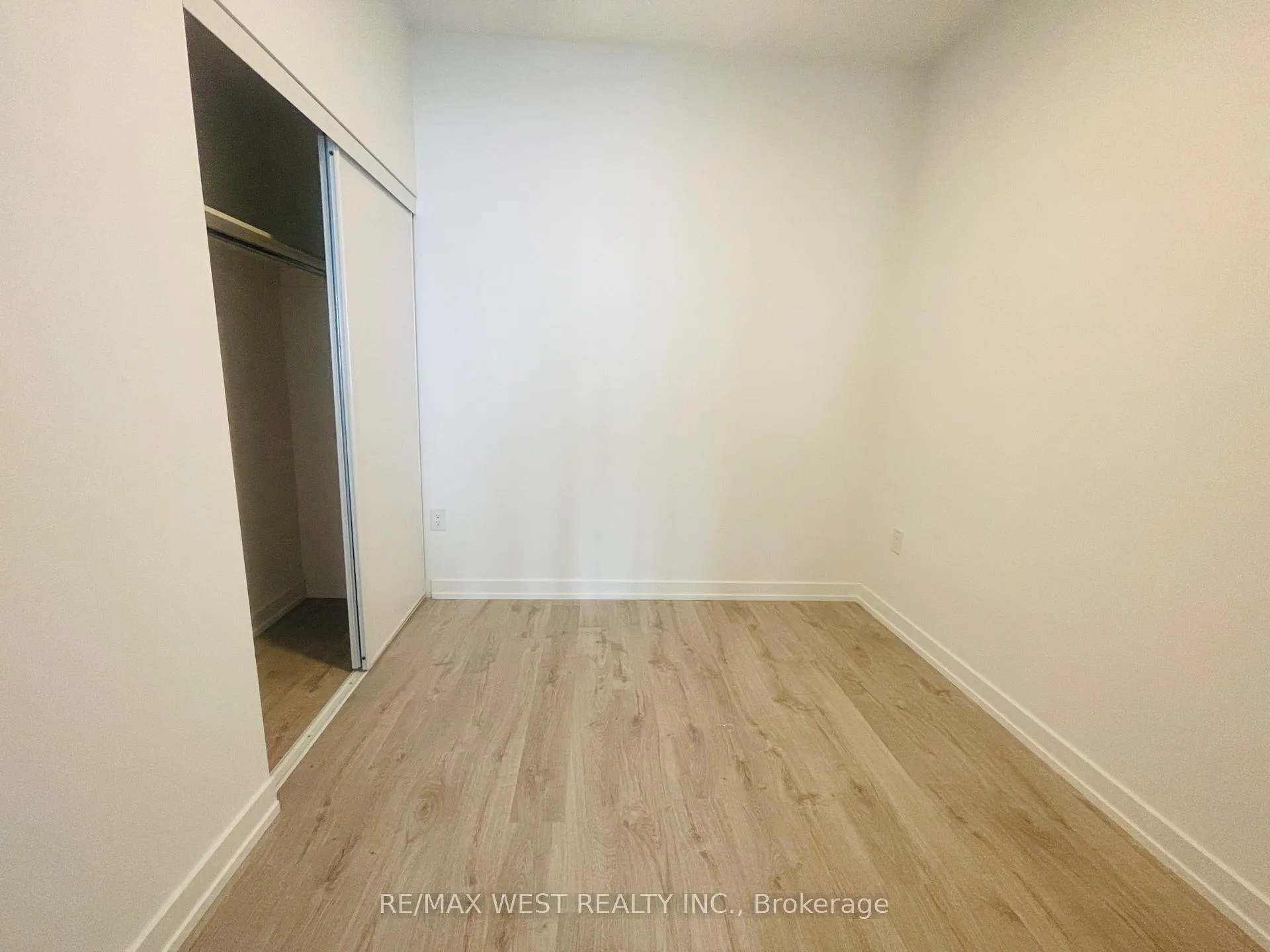 Photo 16 of Unit 908, 9763 Markham Road, Markham, Greensborough — HOMEH