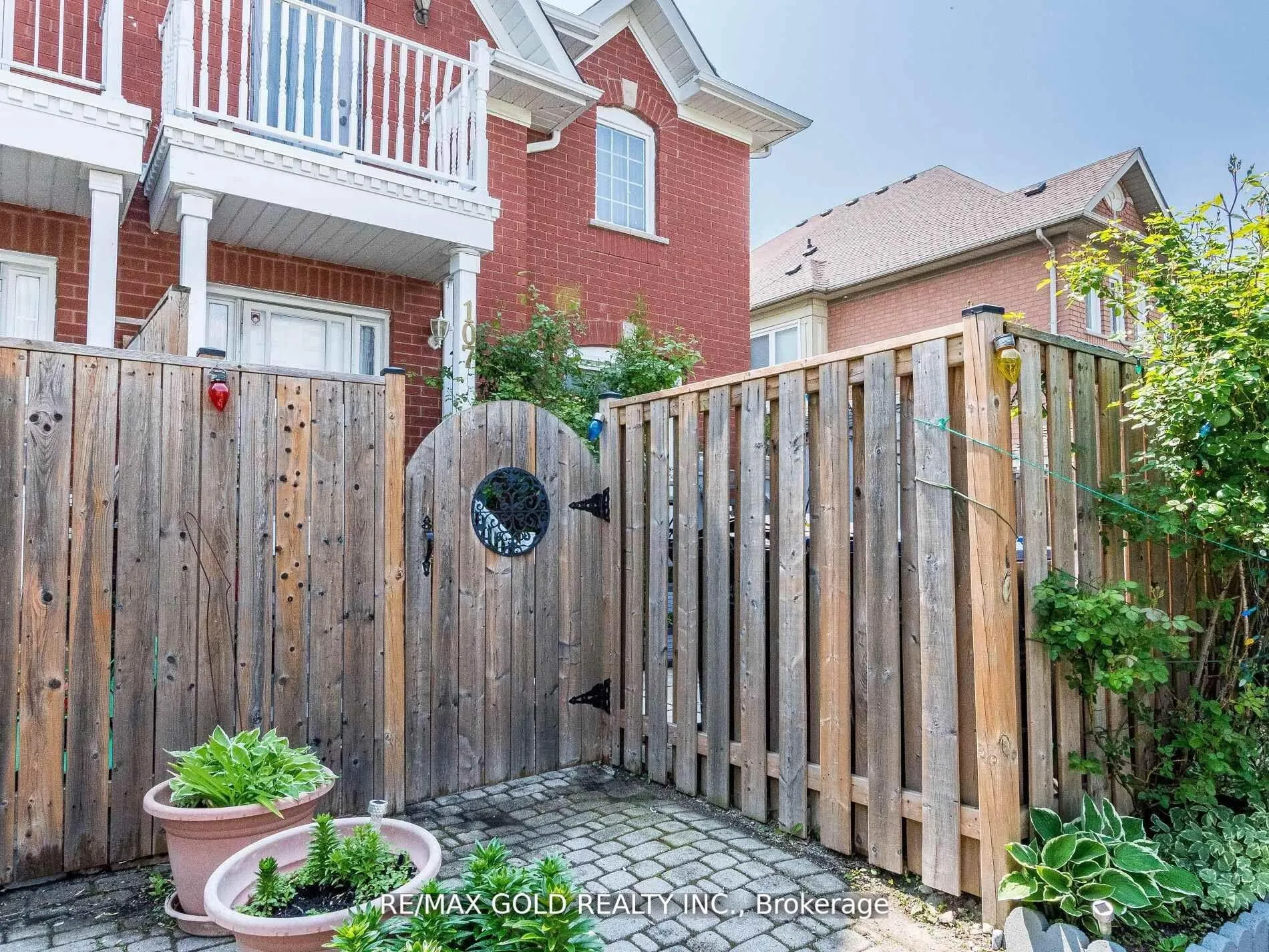 Photo 4 of 107 Clover Bloom Road, Brampton, Sandringham-Wellington — HOMEH