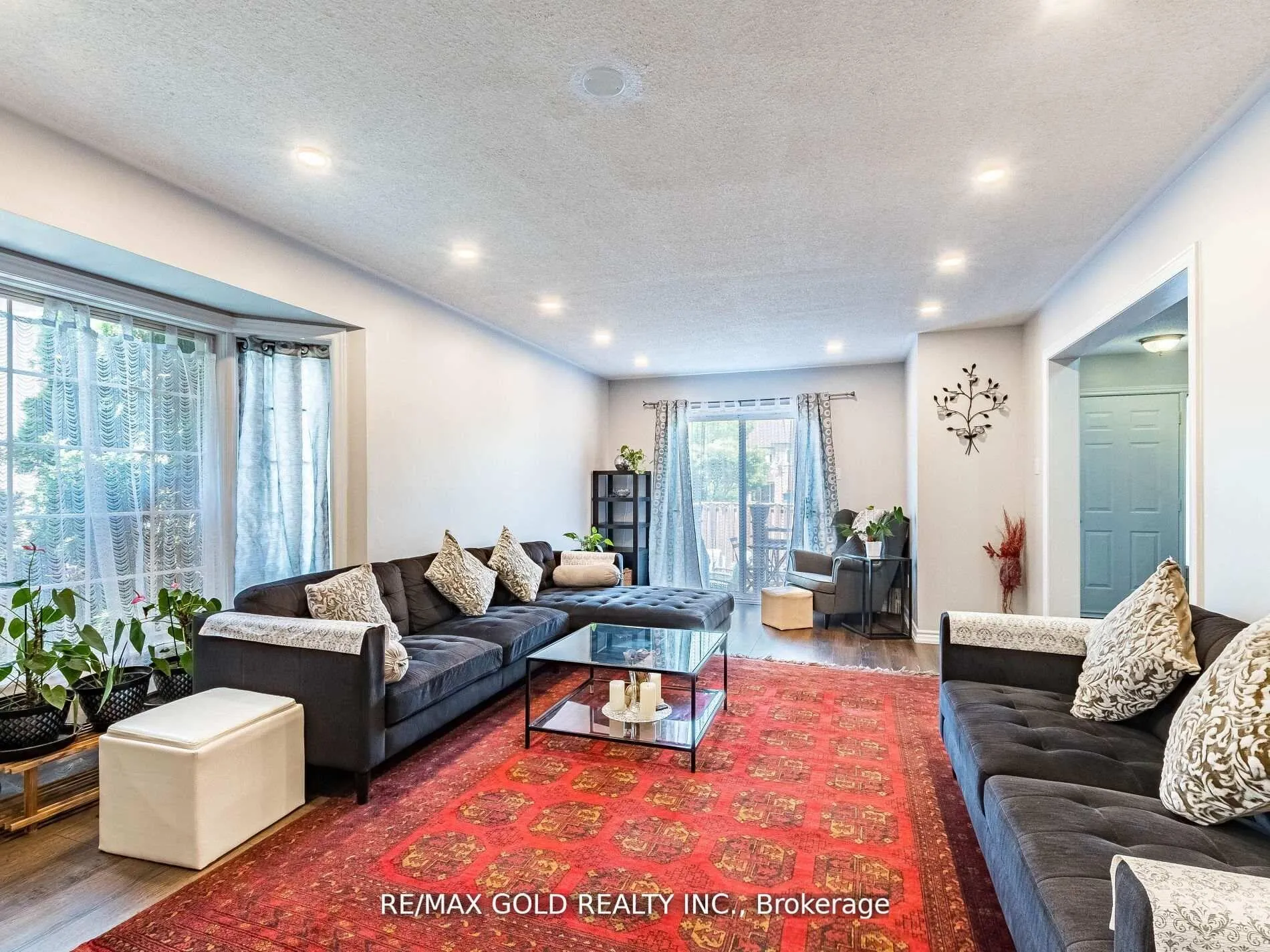 Photo 10 of 107 Clover Bloom Road, Brampton, Sandringham-Wellington — HOMEH