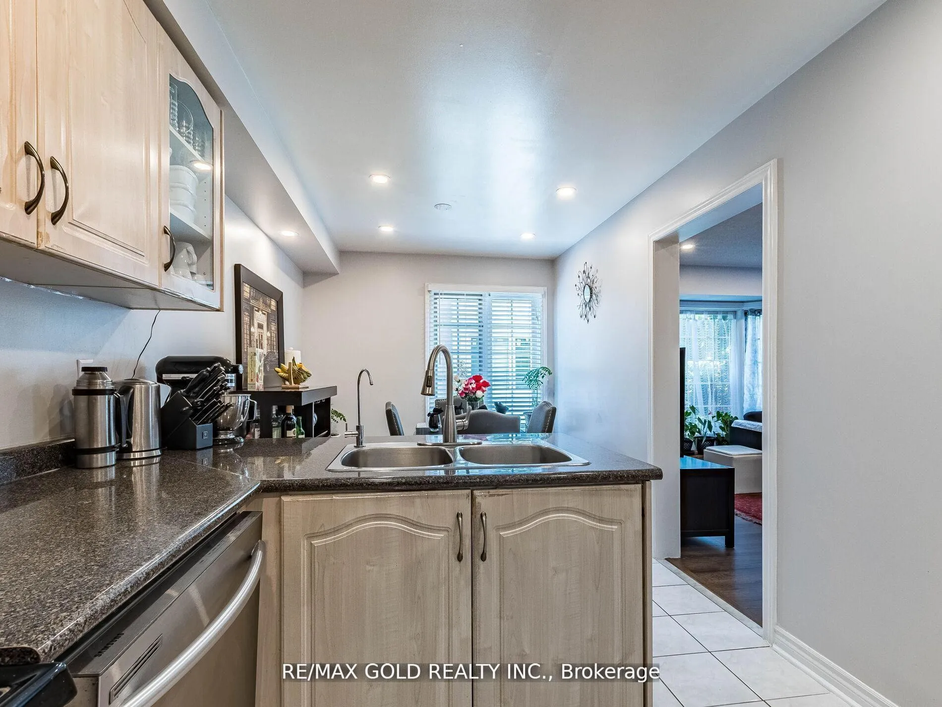 Photo 20 of 107 Clover Bloom Road, Brampton, Sandringham-Wellington — HOMEH