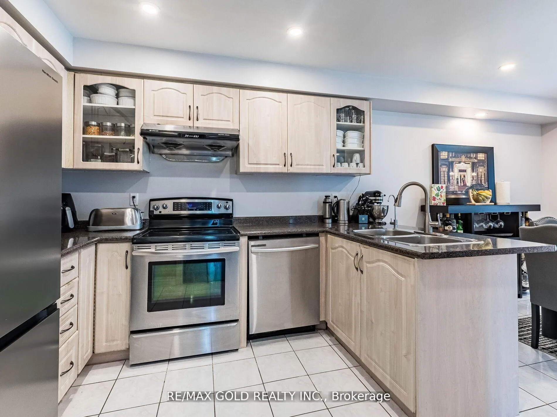 Photo 21 of 107 Clover Bloom Road, Brampton, Sandringham-Wellington — HOMEH
