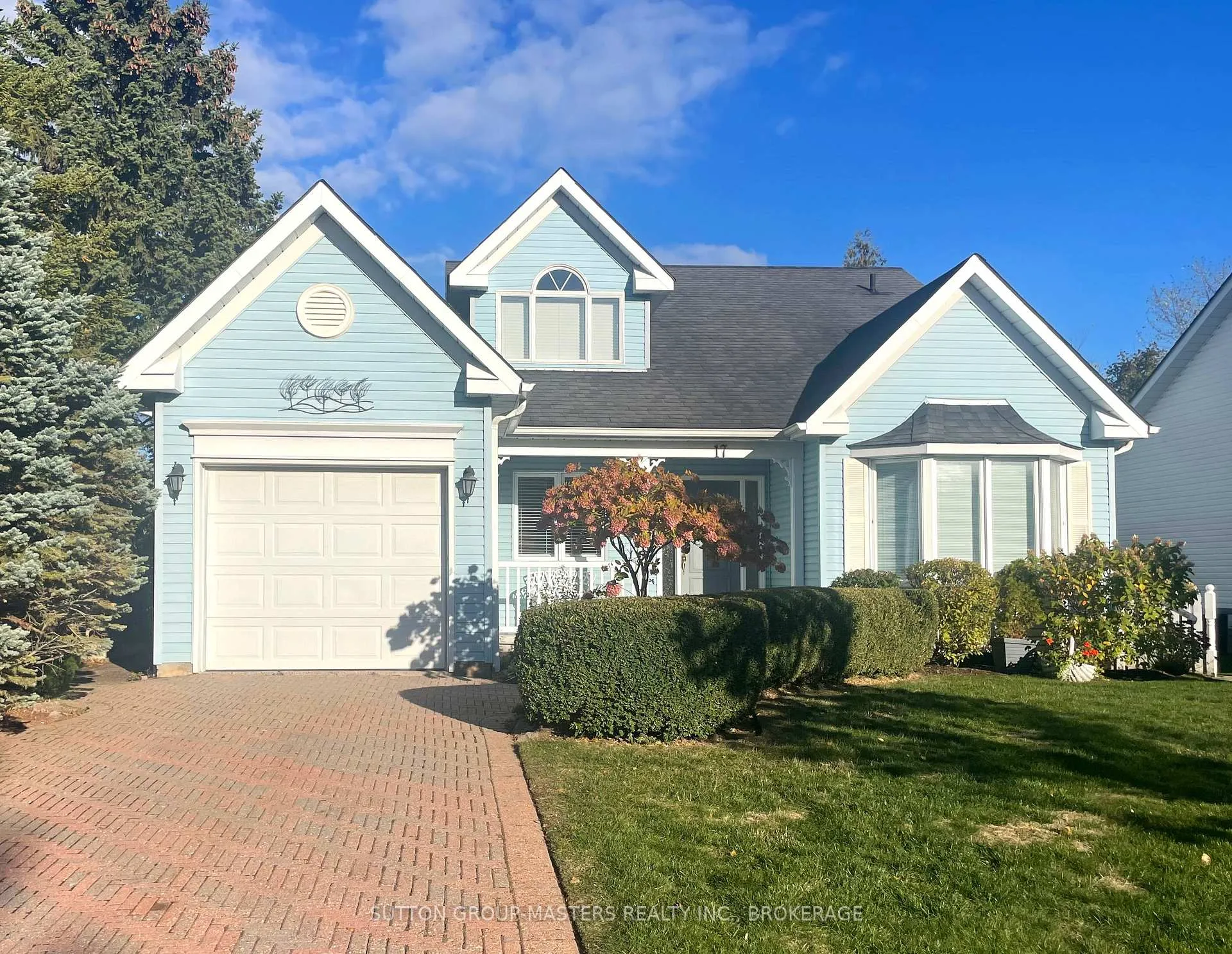Front of 17 Country Club Drive