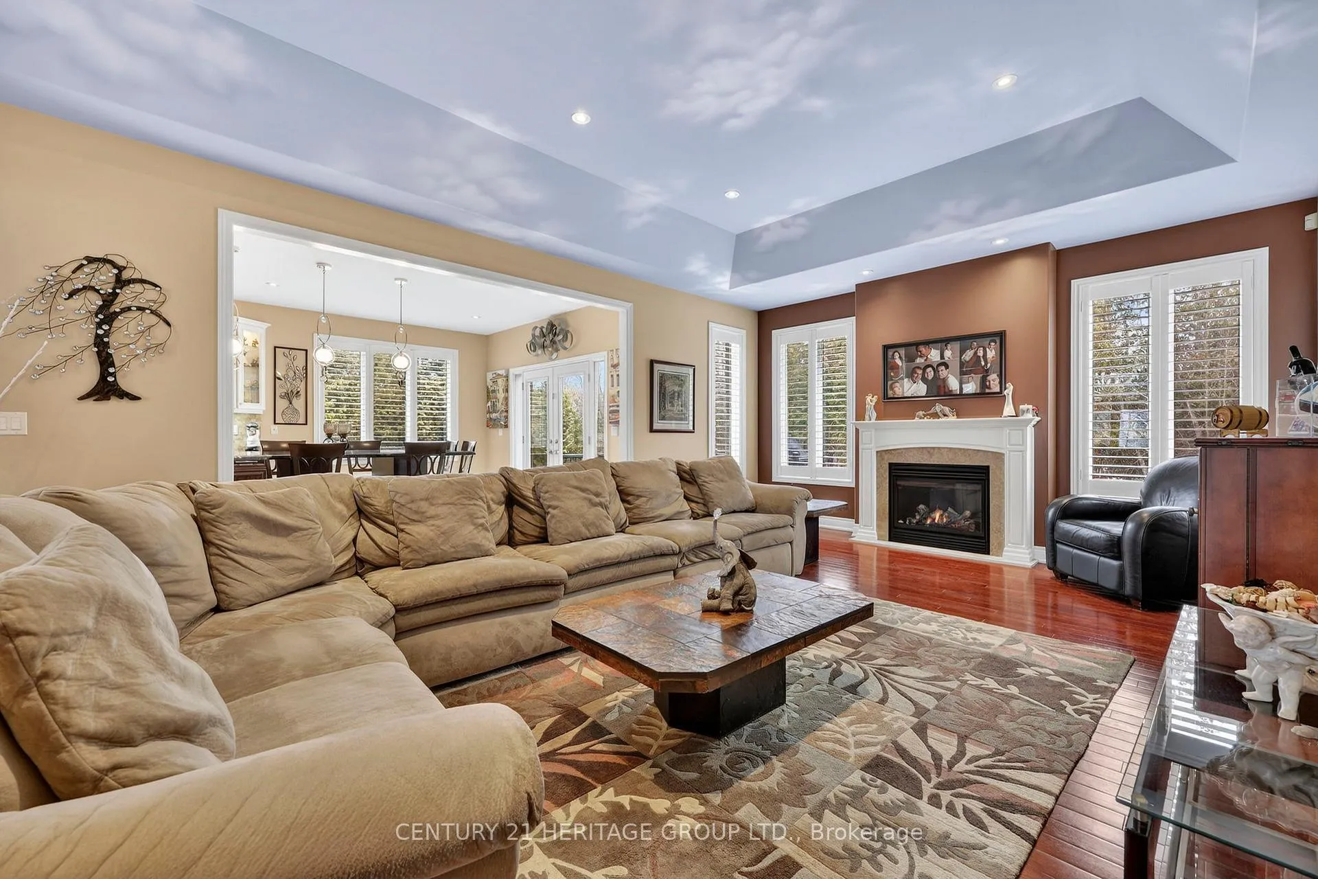 Photo 10 of 19 Shore Crescent, Georgina, Historic Lakeshore Communities — HOMEH