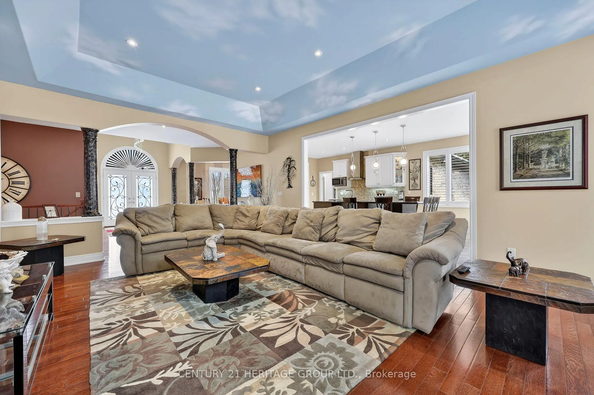 Photo 11 of 19 Shore Crescent, Georgina, Historic Lakeshore Communities — HOMEH