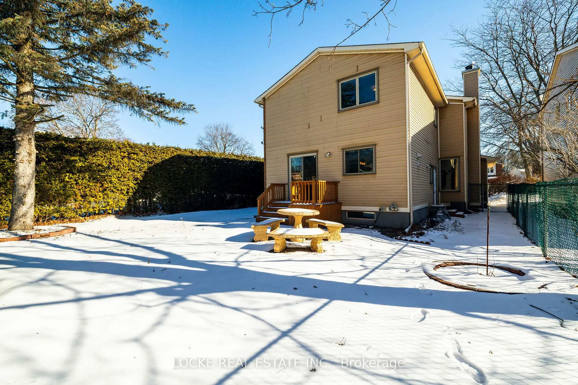 Photo 35 of 6096 Meadowhill Crescent, Ottawa, Chapel Hill — HOMEH