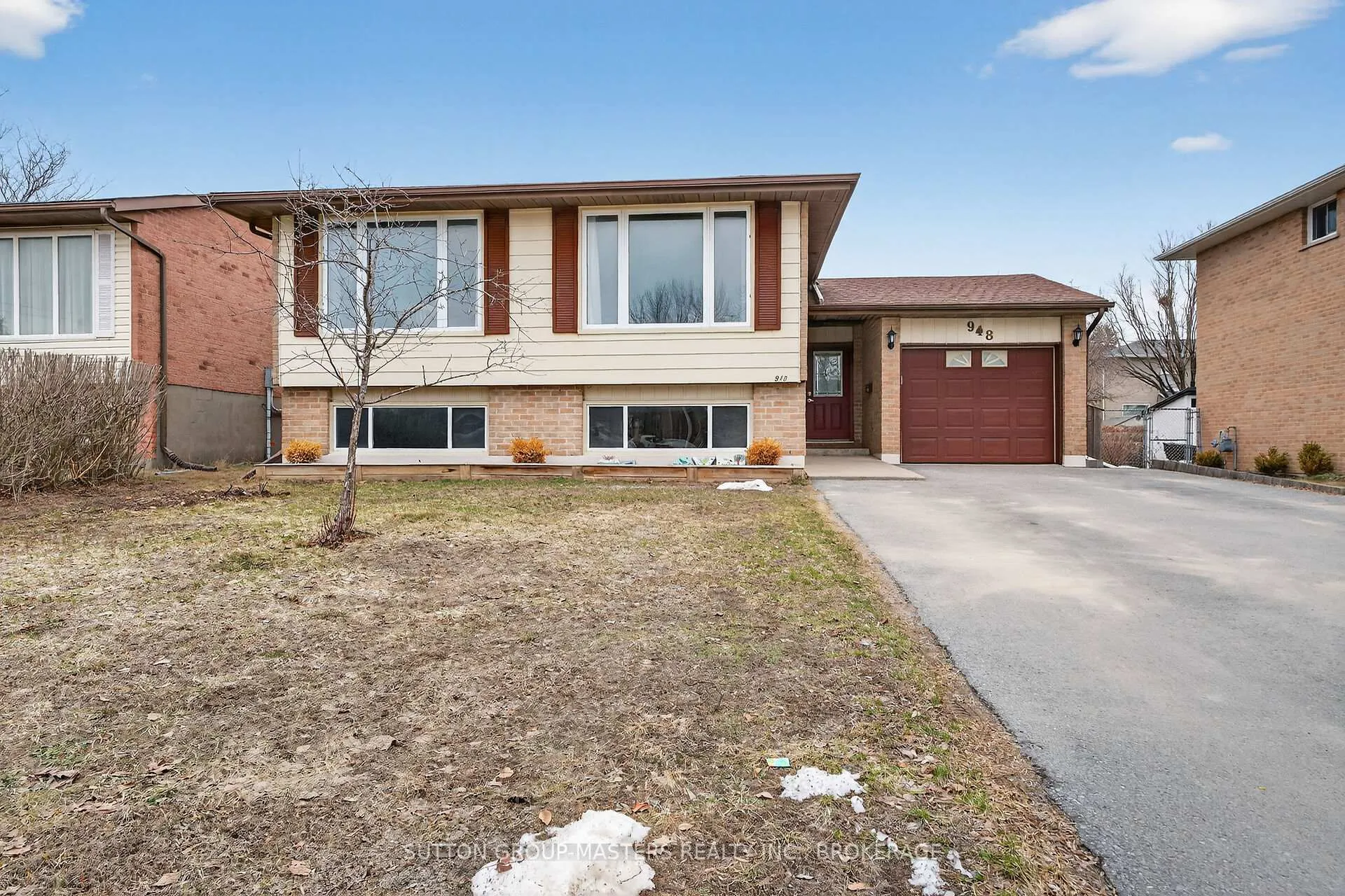 Photo 2 of 948 Milford Drive, Kingston, North of Taylor-Kidd Blvd — HOMEH