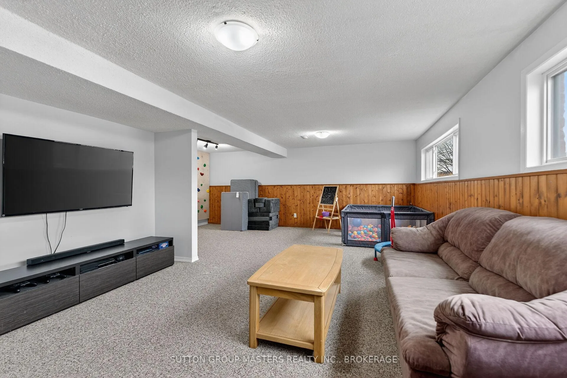 Photo 29 of 948 Milford Drive, Kingston, North of Taylor-Kidd Blvd — HOMEH