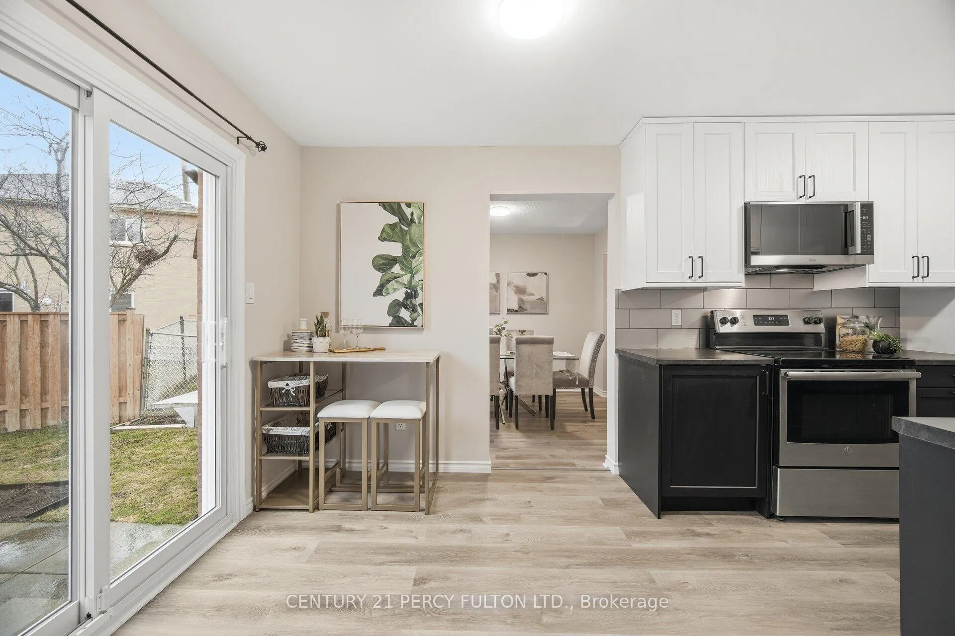 Photo 12 of 4 Raine Drive, Ajax, Central — HOMEH