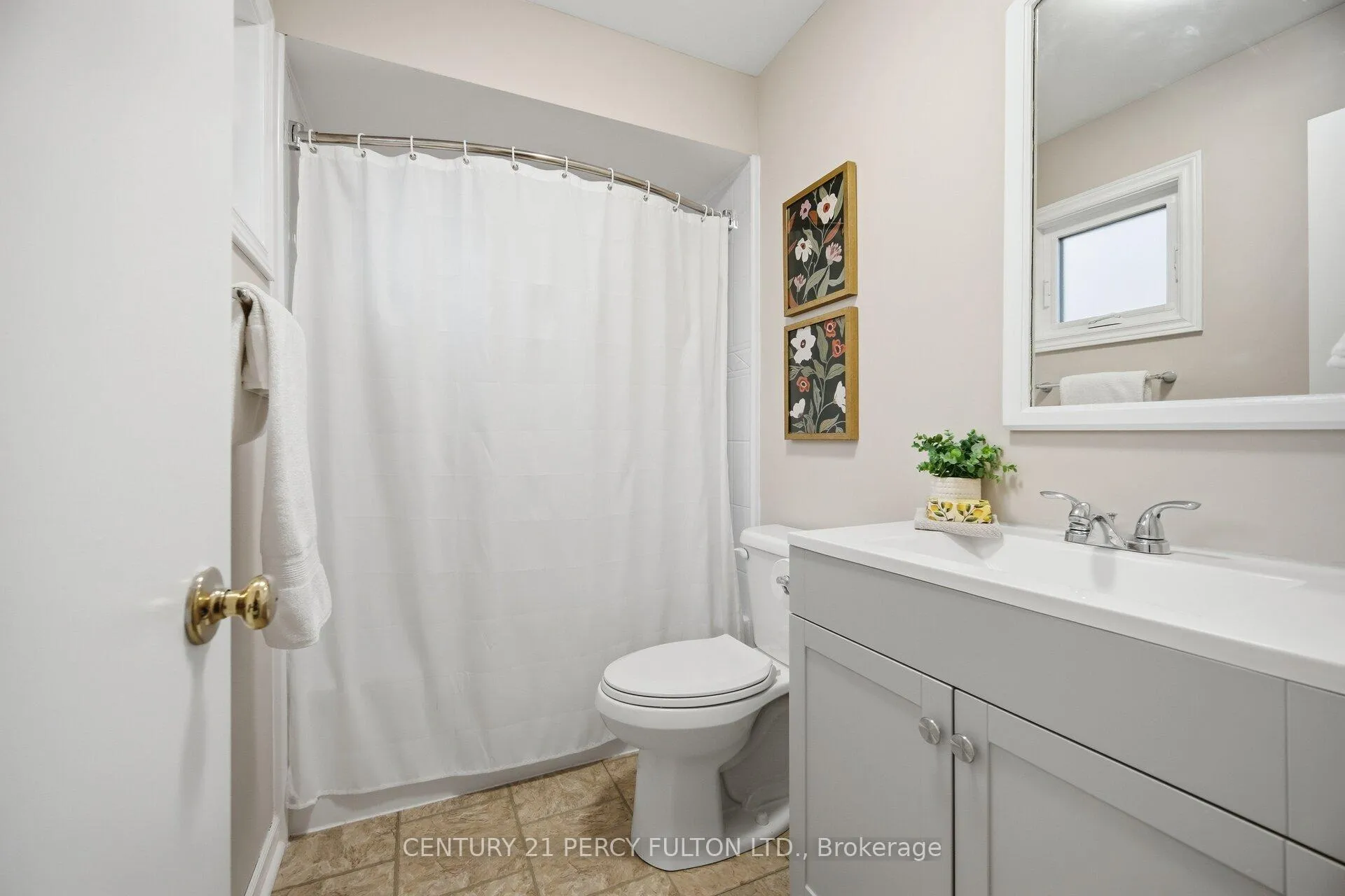 Photo 19 of 4 Raine Drive, Ajax, Central — HOMEH