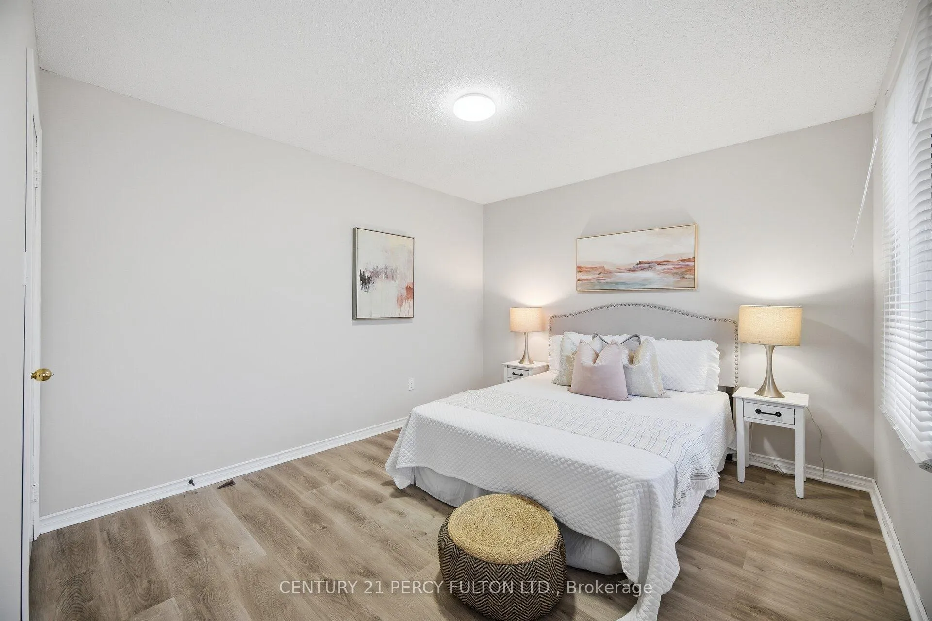 Photo 23 of 4 Raine Drive, Ajax, Central — HOMEH