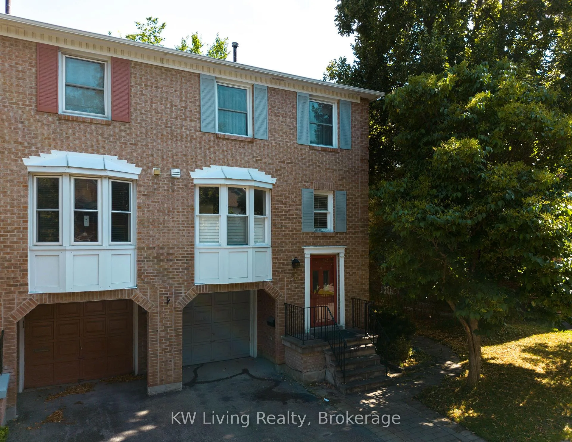 Photo 18 of 96 Confederation Way, Markham, Thornhill — HOMEH