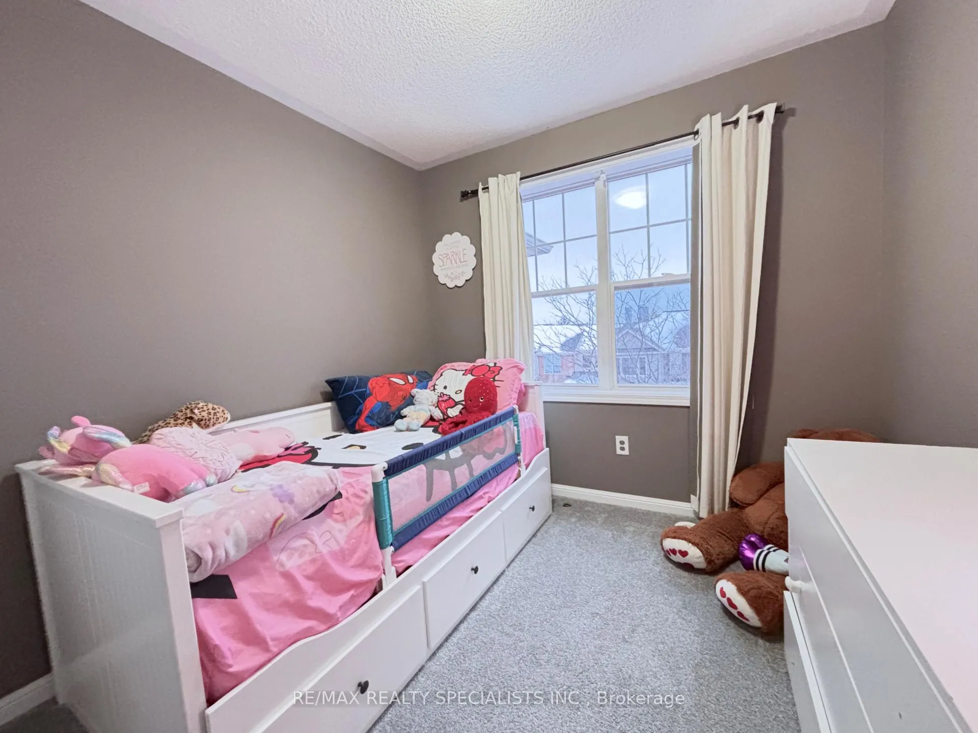 Photo 7 of 1223 Mcdowell Crescent, Milton, Beaty — HOMEH