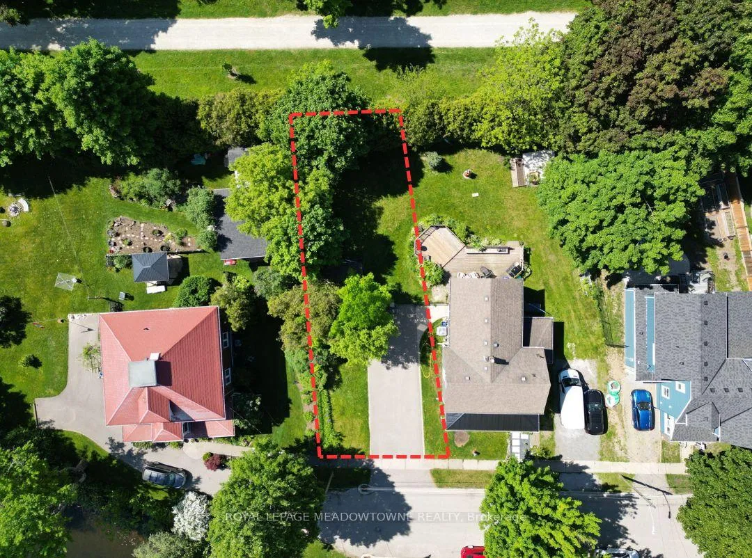 Photo 15 of 87 Lake Avenue, Halton Hills, Acton — HOMEH
