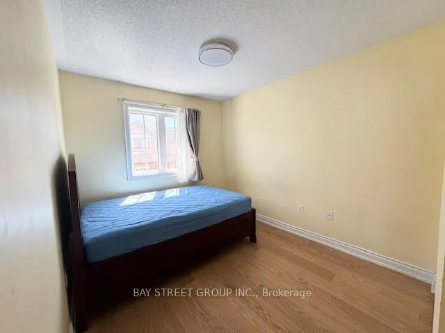 Photo 8 of 156 Legends Way, Markham, Unionville — HOMEH