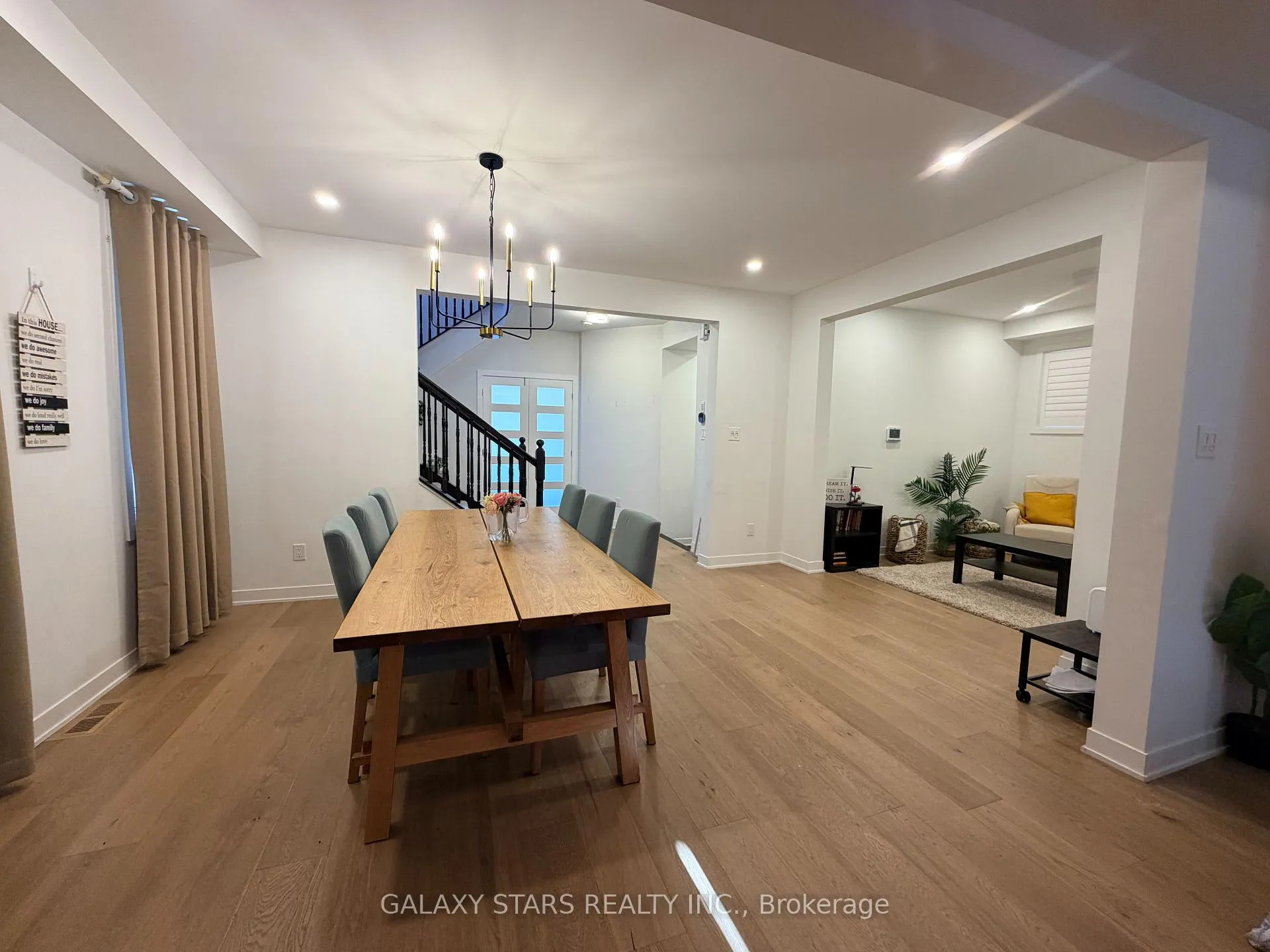 Photo 5 of 3482 Greenbank Road, Ottawa, Barrhaven - Half Moon Bay — HOMEH