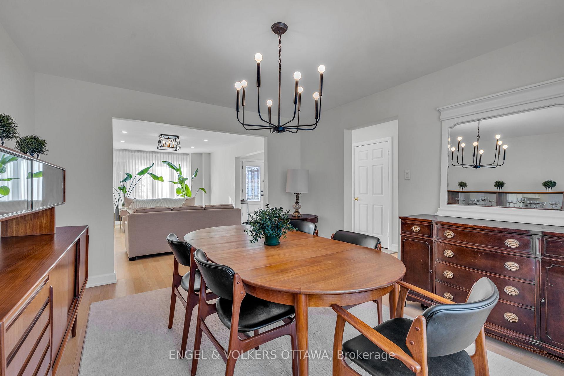 Photo 7 of 68 Fardon Way S, Ottawa, Hunt Club Park — HOMEH