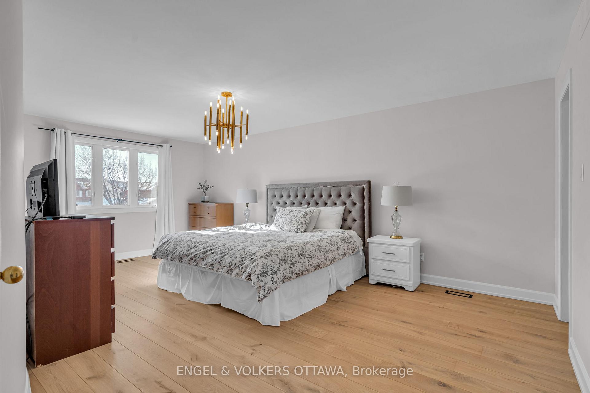 Photo 20 of 68 Fardon Way S, Ottawa, Hunt Club Park — HOMEH