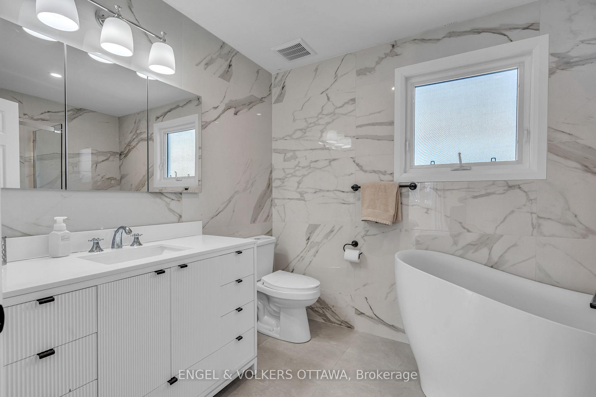 Photo 21 of 68 Fardon Way S, Ottawa, Hunt Club Park — HOMEH