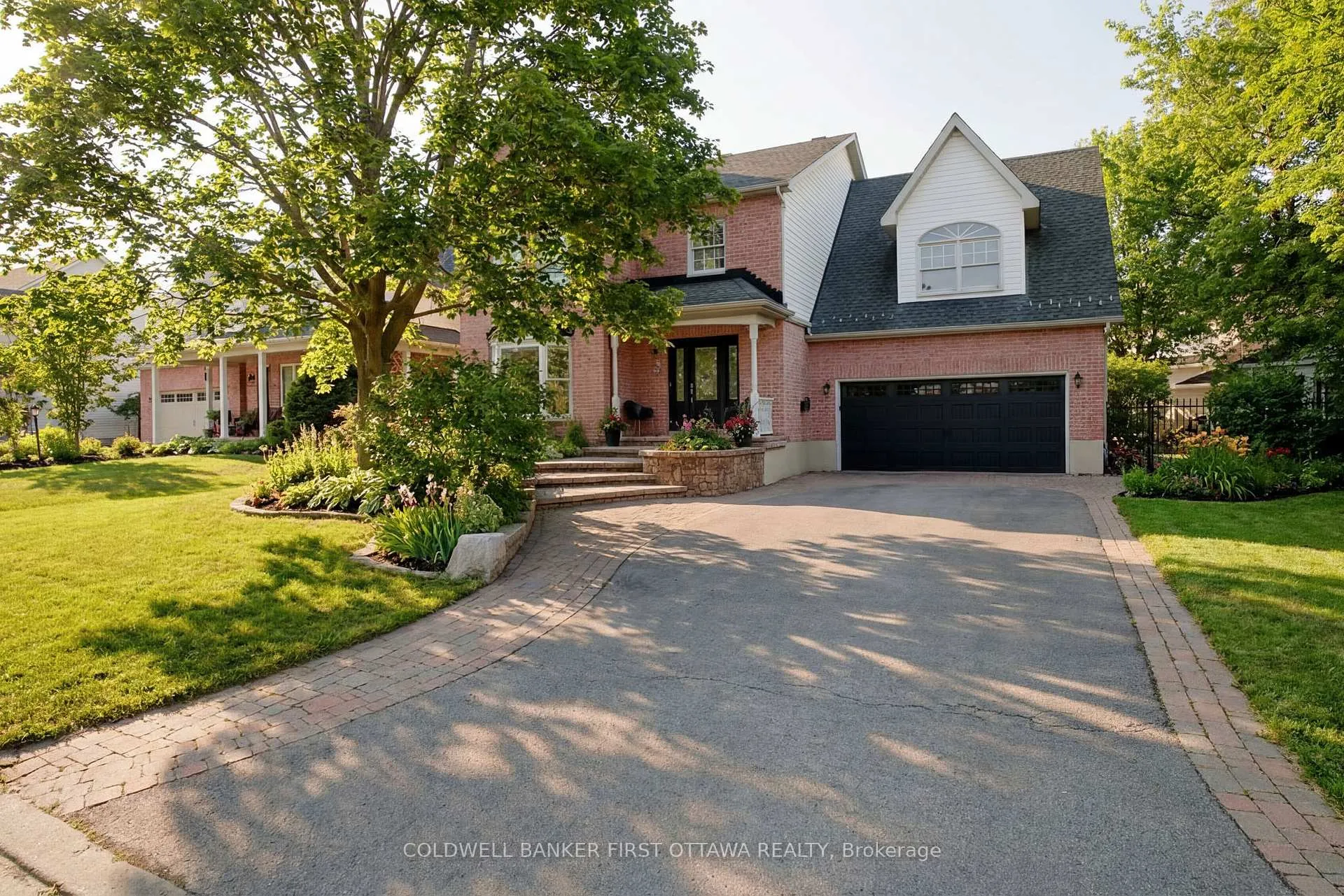Photo 2 of 32 Kyle Avenue, Ottawa, Stittsville (Central) — HOMEH