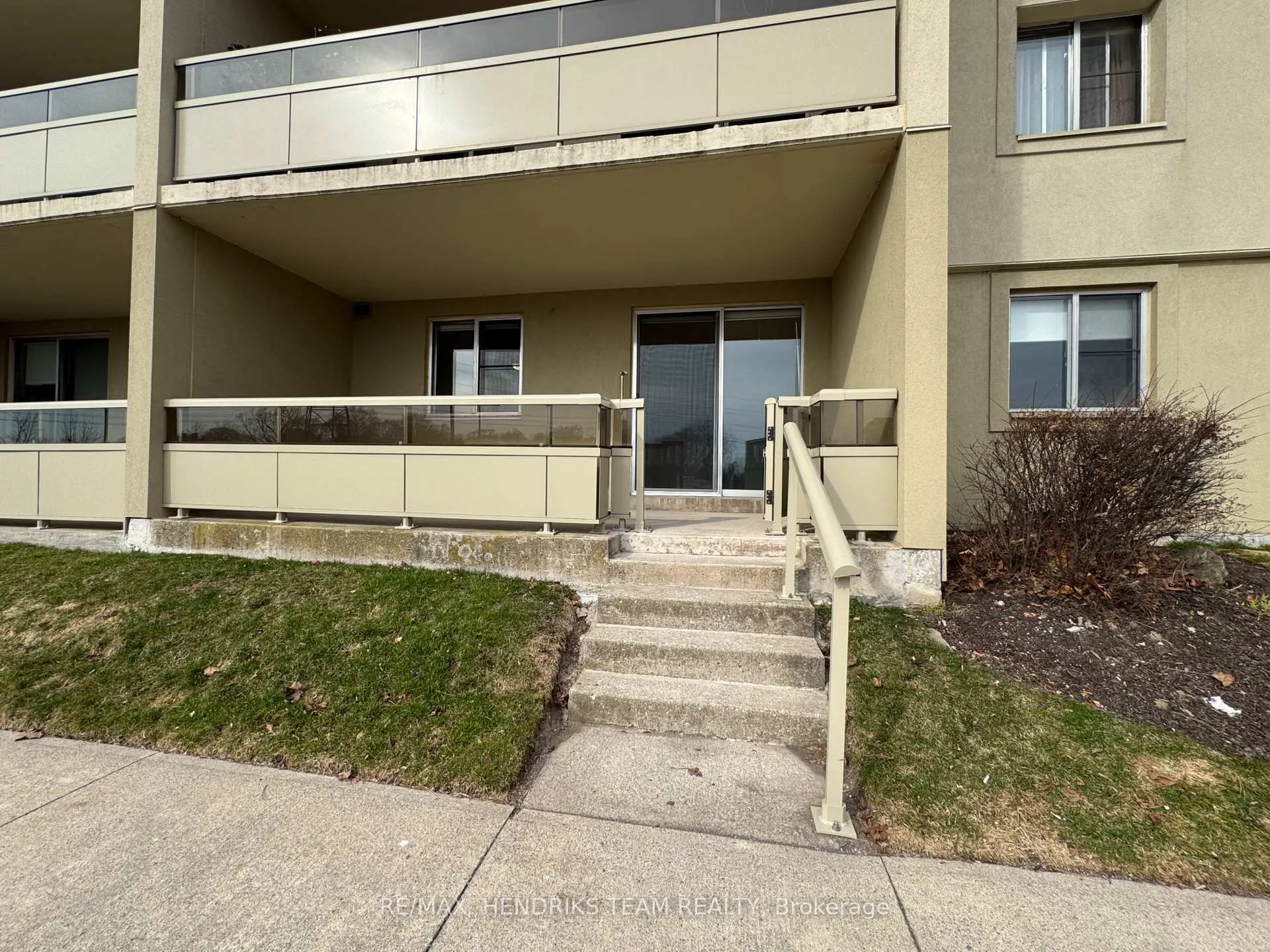 Photo 17 of Unit 127, 5611 Valley Way, Niagara Falls, Cherrywood — HOMEH