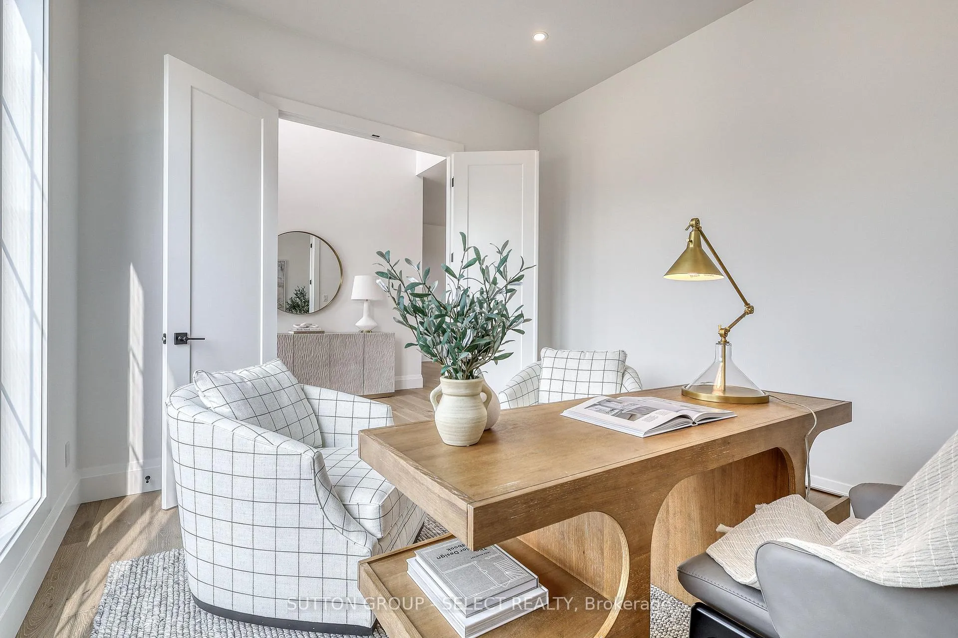 Photo 6 of 169 Edgewater Boulevard, Middlesex Centre, Kilworth — HOMEH