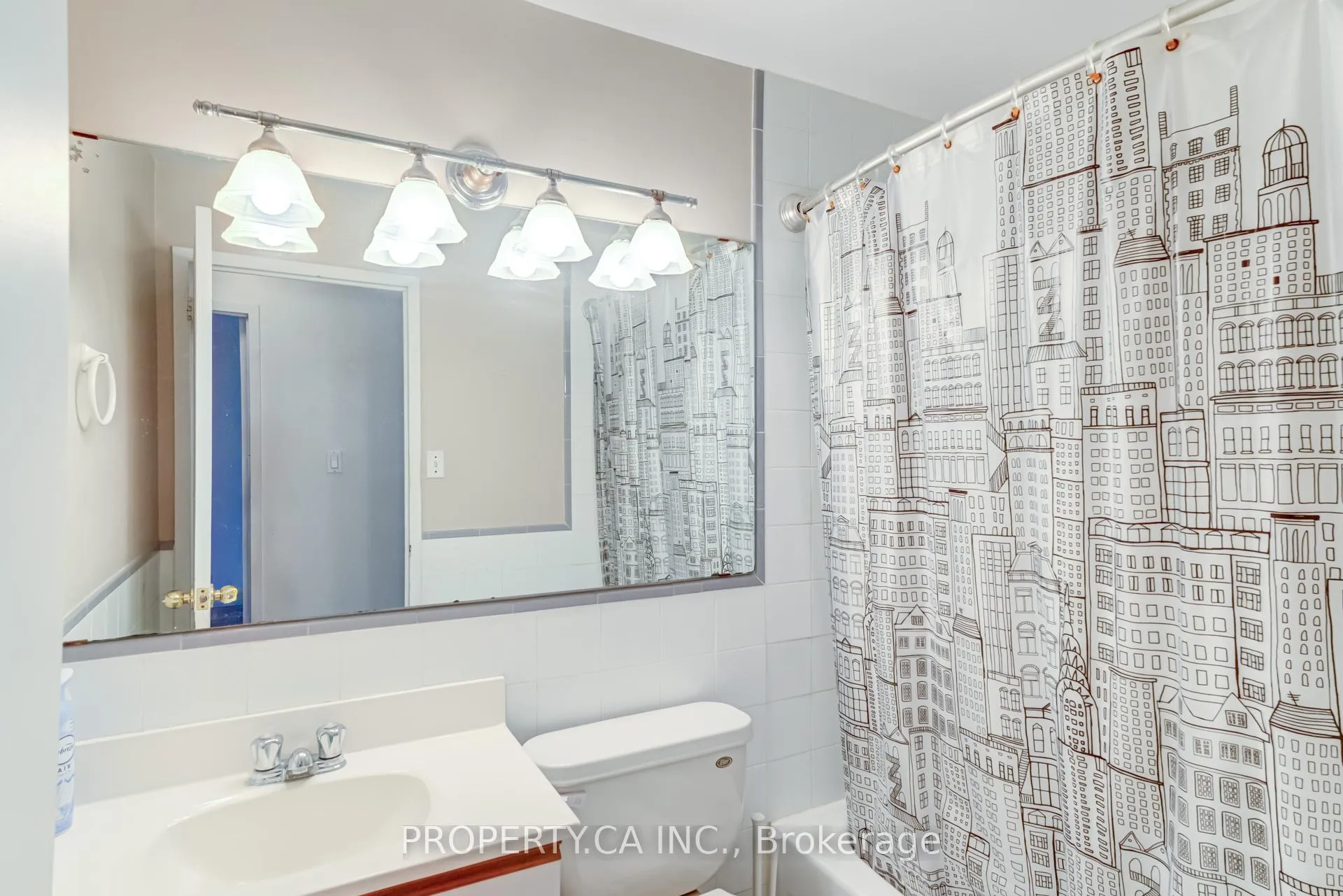 Photo 7 of Unit 312, 936 Glen Street, Oshawa, Lakeview — HOMEH