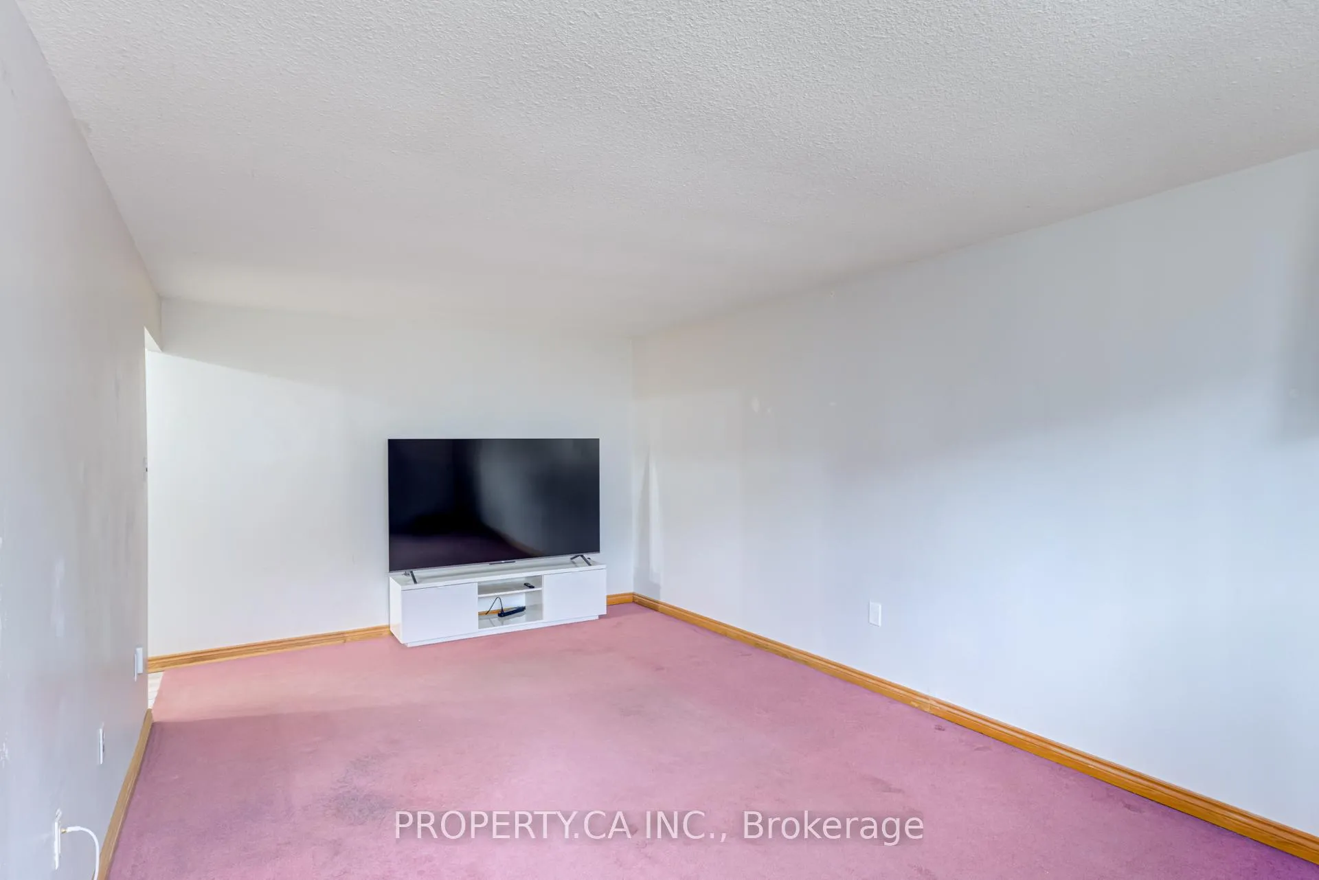 Photo 16 of Unit 312, 936 Glen Street, Oshawa, Lakeview — HOMEH