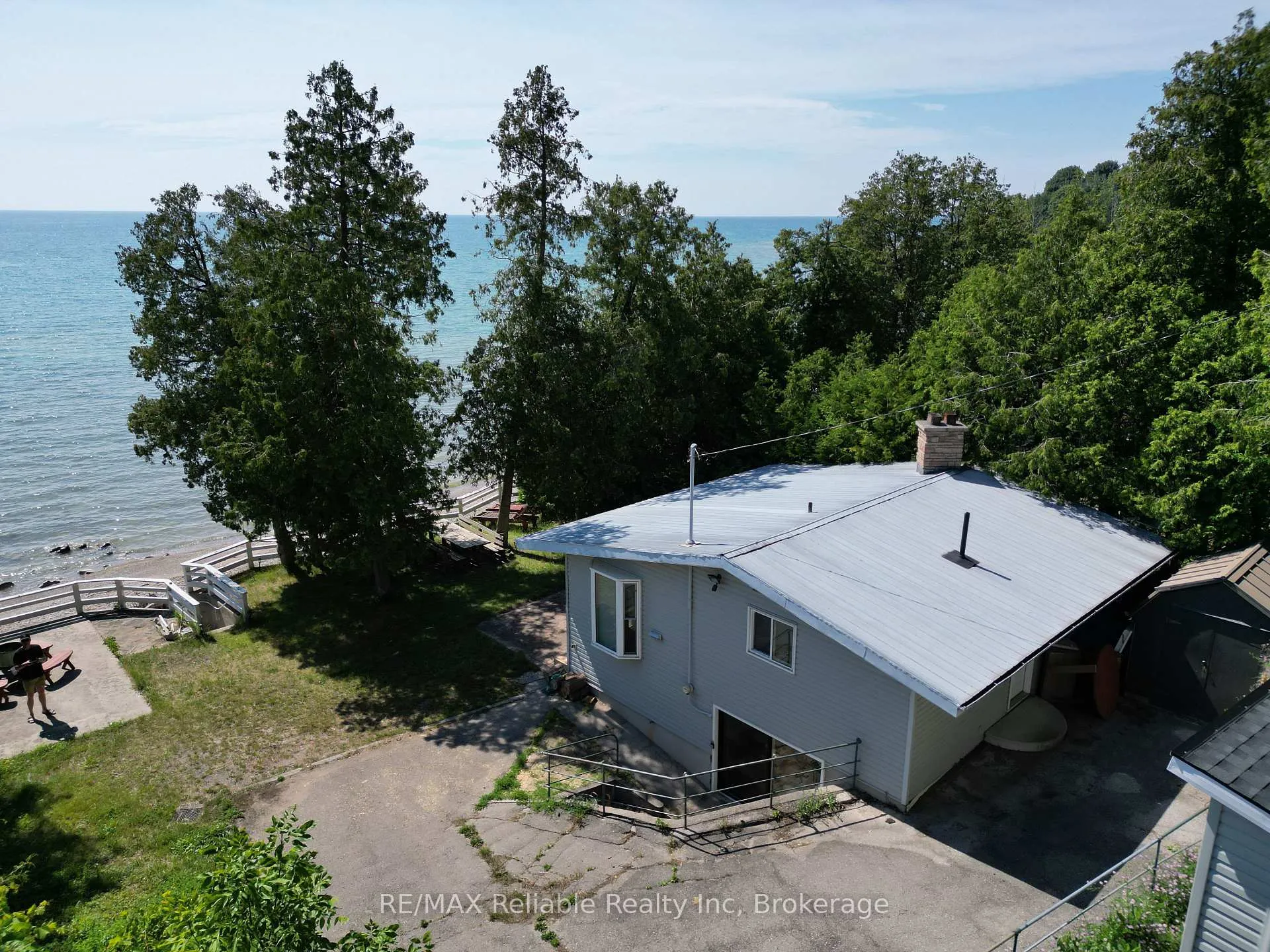 Photo 1 of 83405 Cedar Bank Drive, Ashfield-Colborne-Wawanosh, Ashfield — HOMEH