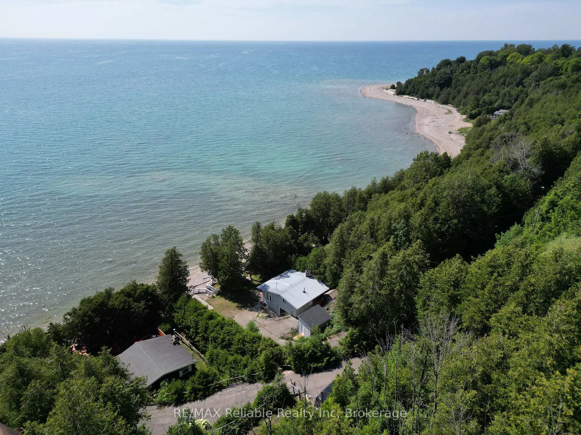 Photo 39 of 83405 Cedar Bank Drive, Ashfield-Colborne-Wawanosh, Ashfield — HOMEH