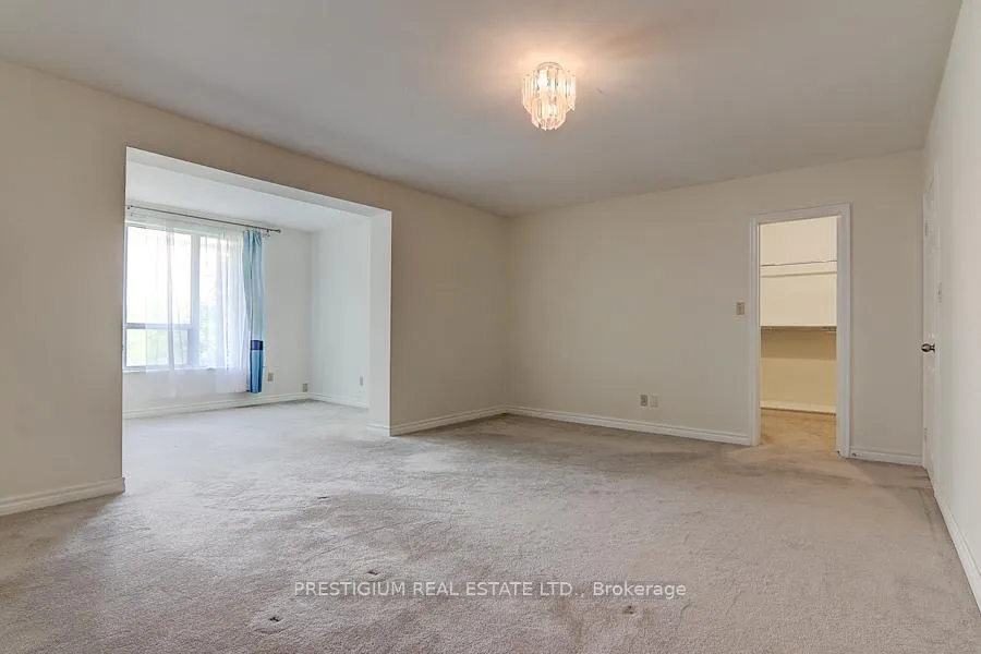 Photo 24 of 57 Laureleaf Road, Markham, Bayview Glen — HOMEH