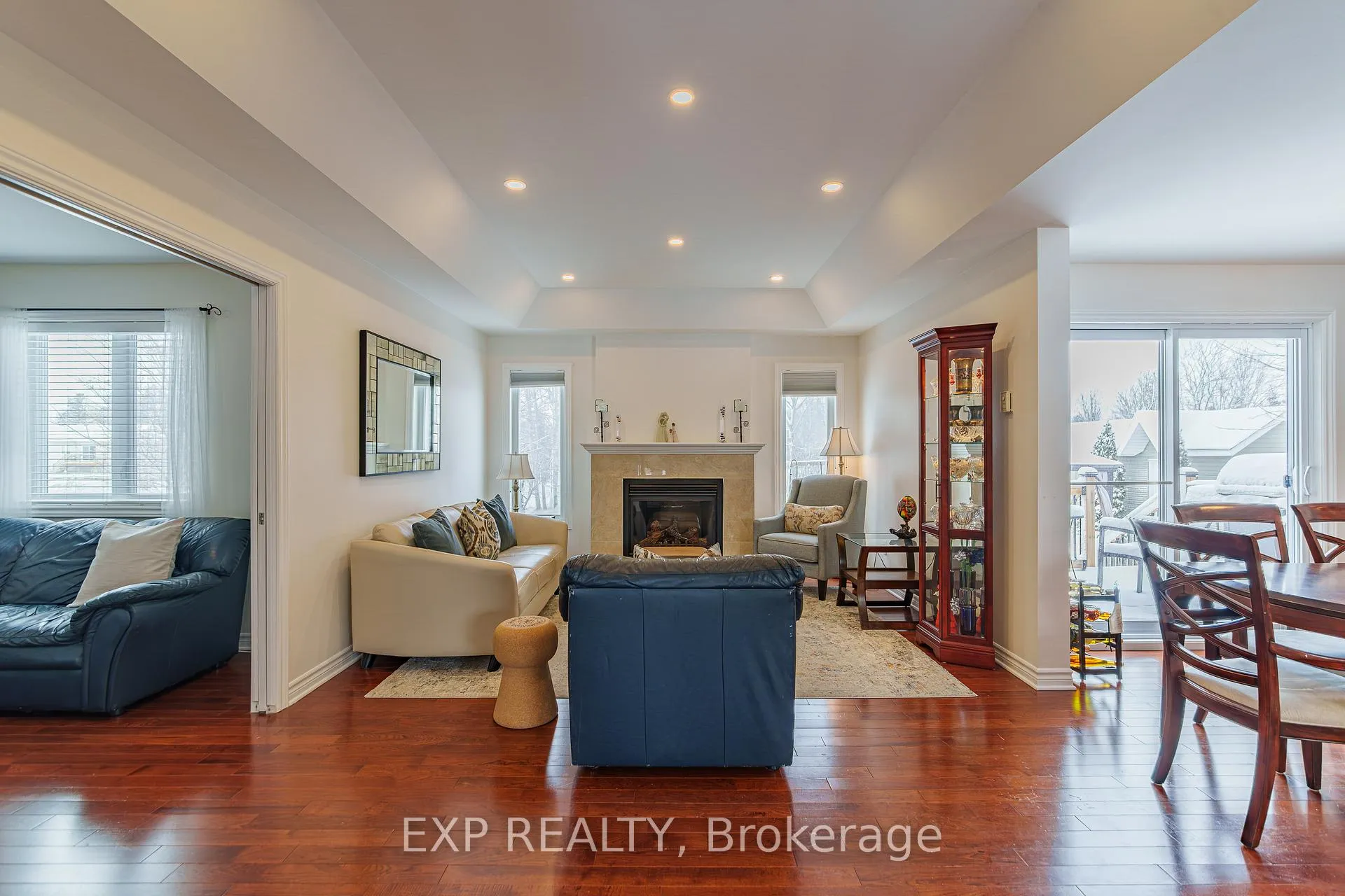 Photo 4 of 1899 Farisita Drive, Ottawa, Vars Village — HOMEH