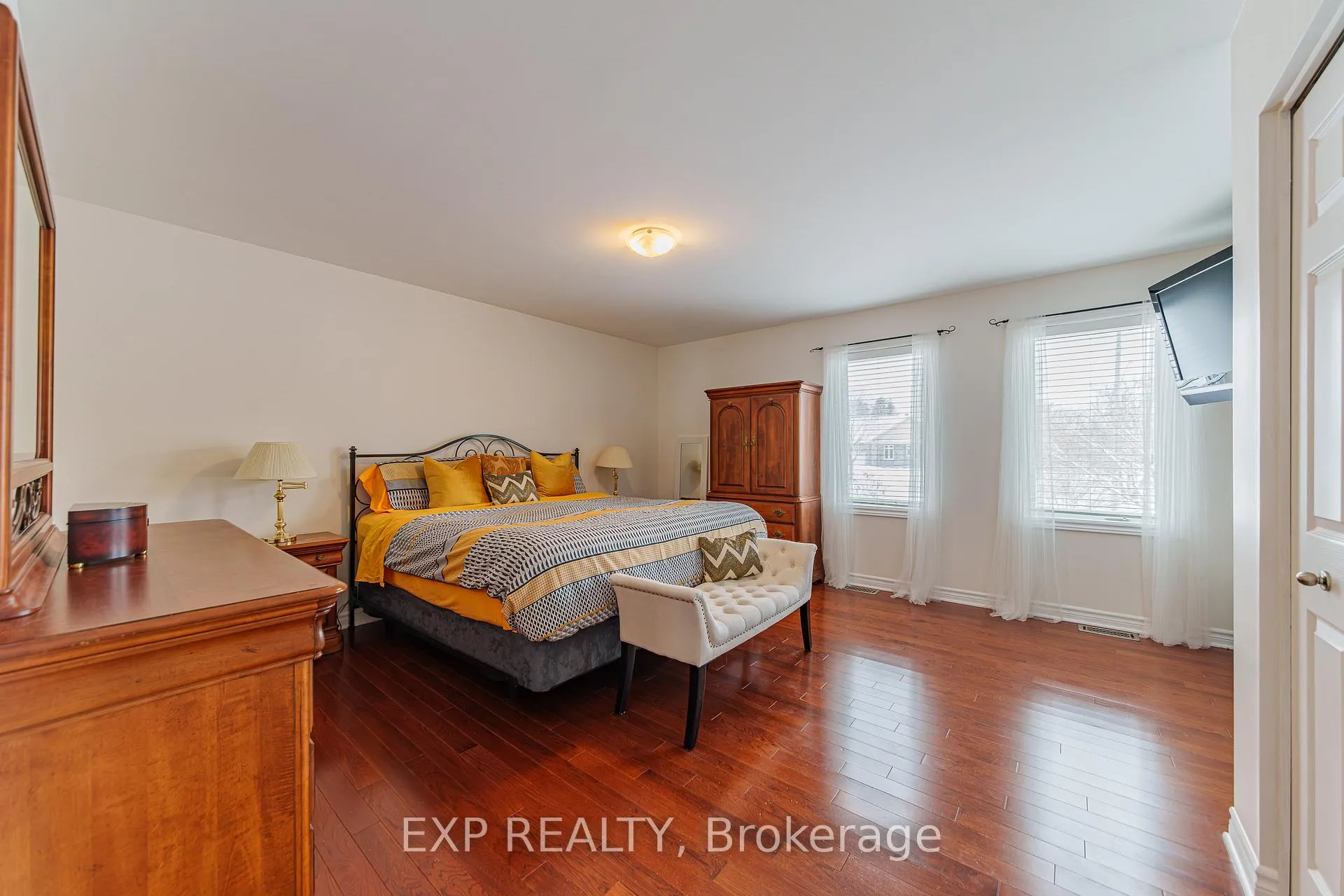 Photo 16 of 1899 Farisita Drive, Ottawa, Vars Village — HOMEH
