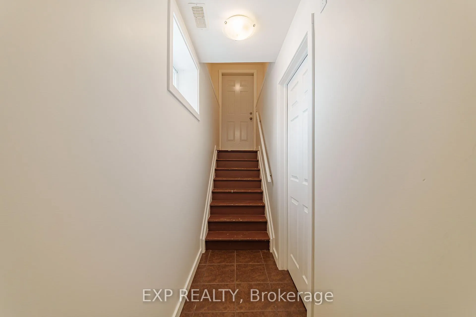 Photo 20 of 1899 Farisita Drive, Ottawa, Vars Village — HOMEH