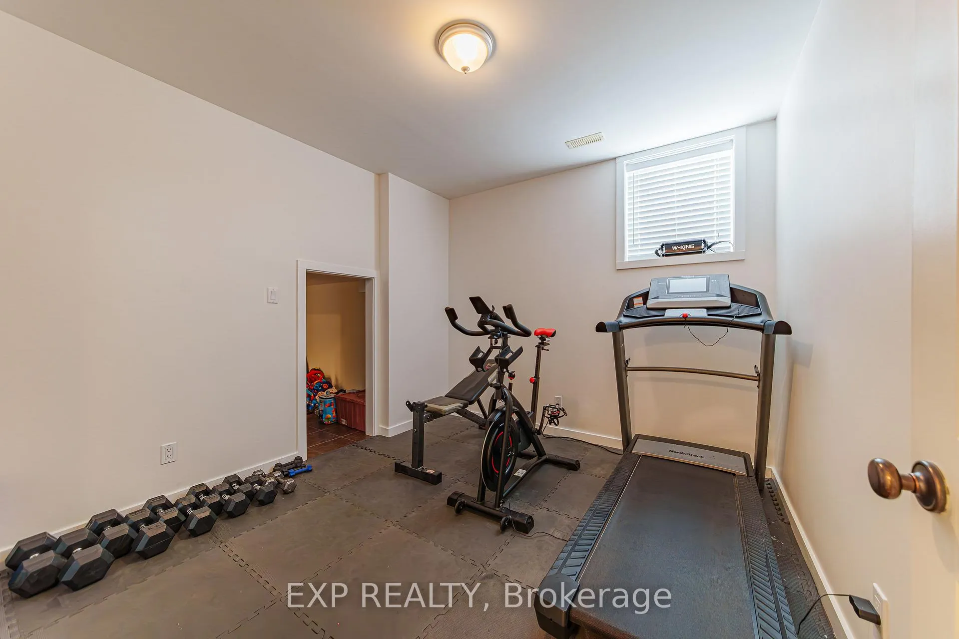 Photo 31 of 1899 Farisita Drive, Ottawa, Vars Village — HOMEH