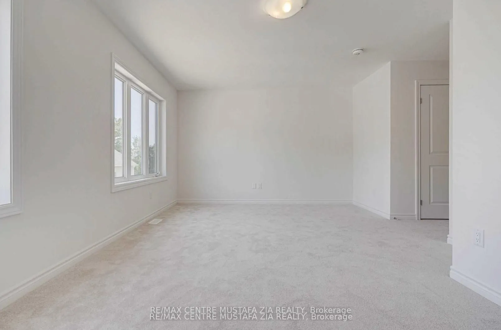 Photo 10 of Unit 41, 515 Garner Road W, Hamilton, Ancaster — HOMEH