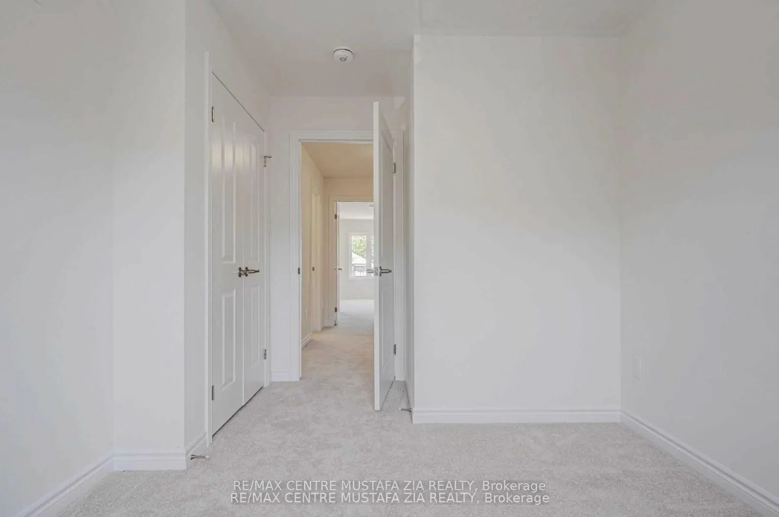 Photo 13 of Unit 41, 515 Garner Road W, Hamilton, Ancaster — HOMEH