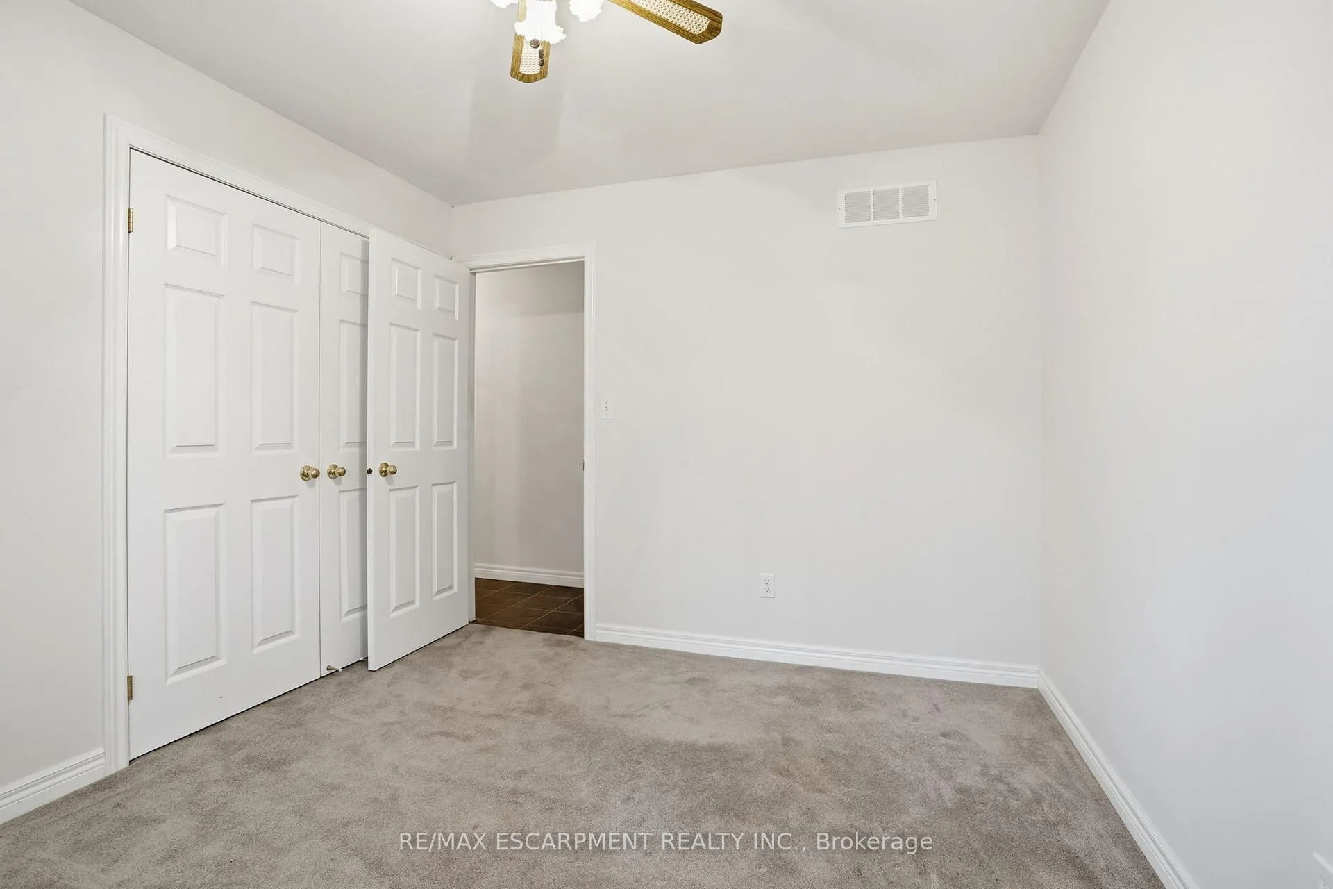 Photo 24 of 65 Jerseyville Road E, Hamilton, Ancaster — HOMEH
