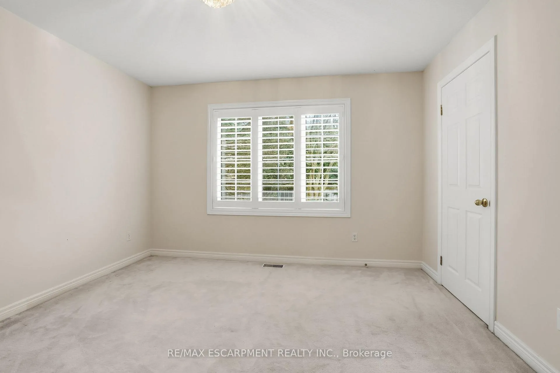 Photo 27 of 65 Jerseyville Road E, Hamilton, Ancaster — HOMEH