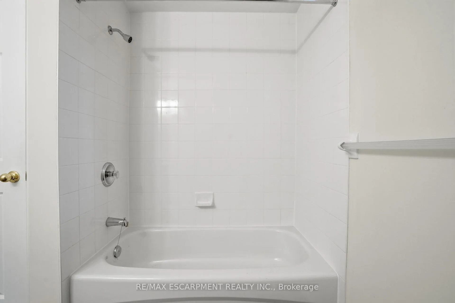 Photo 33 of 65 Jerseyville Road E, Hamilton, Ancaster — HOMEH